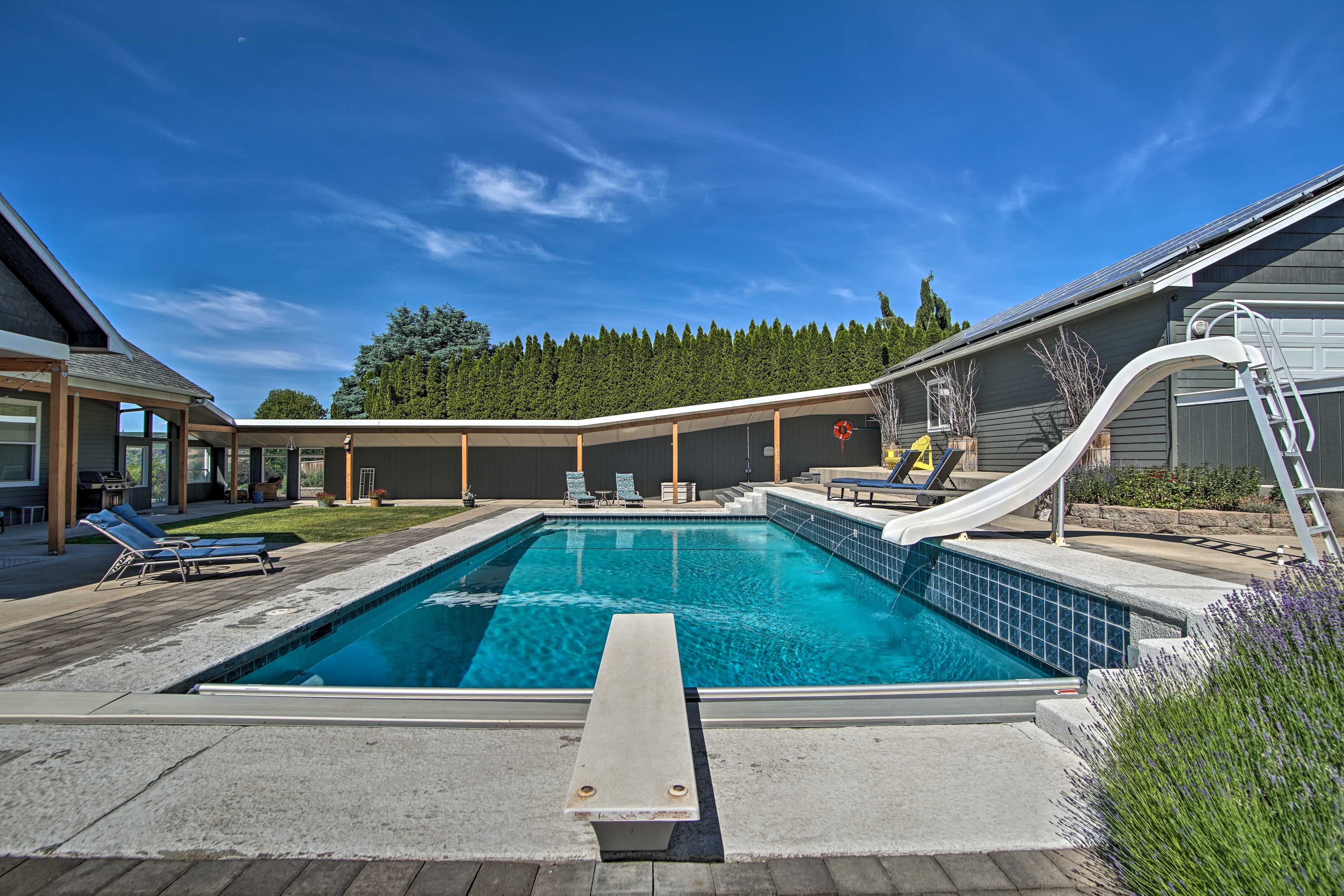 Backyard w/ Large Saltwater Pool (Seasonal; End of May - End of September)