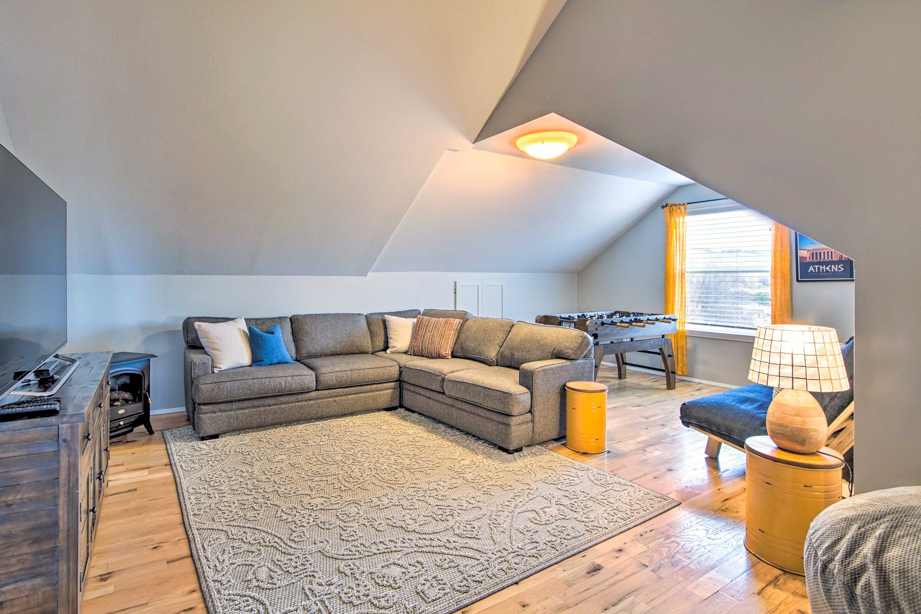 Rec Room | 2nd Floor | Sleeper Sofa