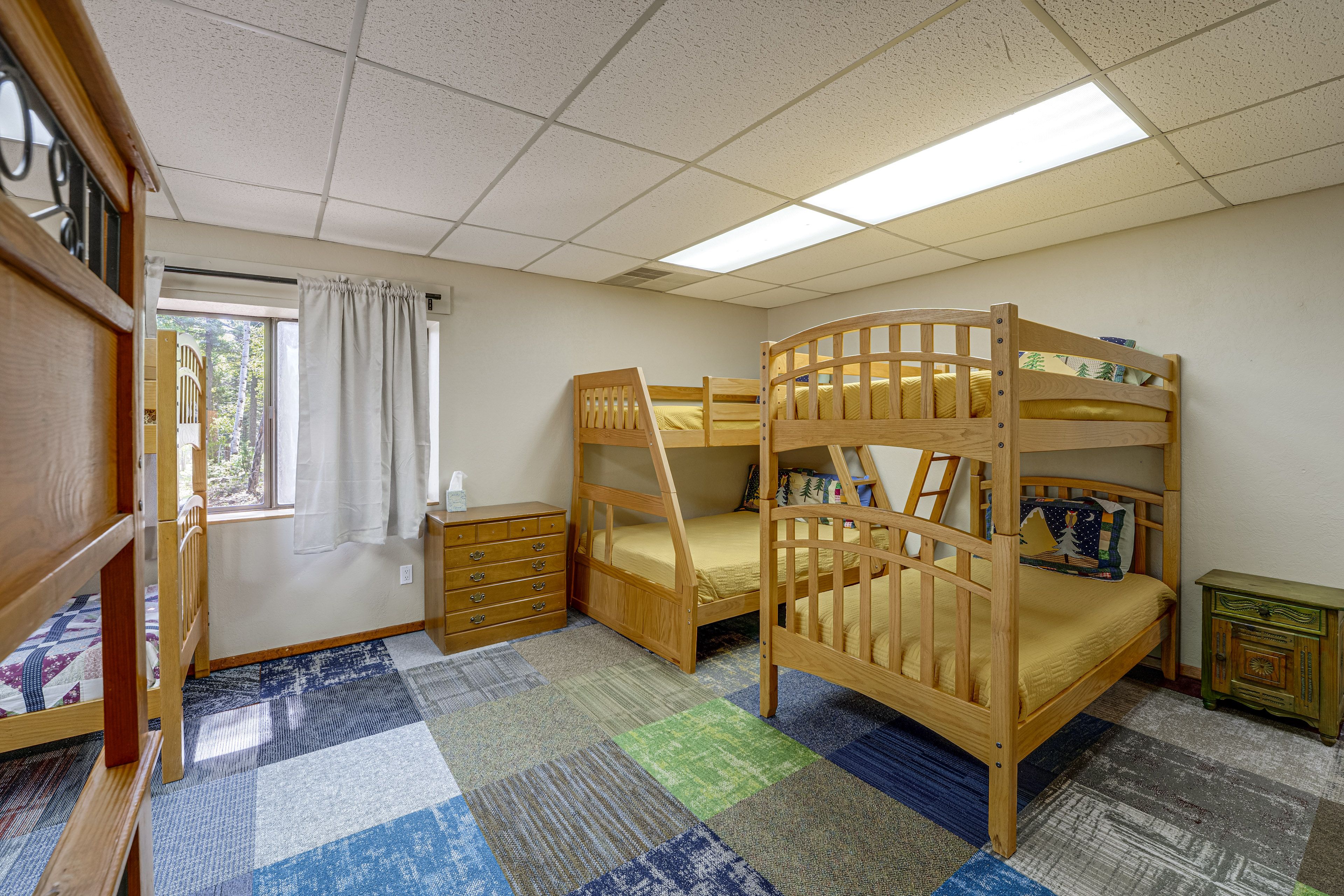 Bedroom 5 | Lower Level | Twin/Full Bunk Bed | 3 Twin Bunk Beds