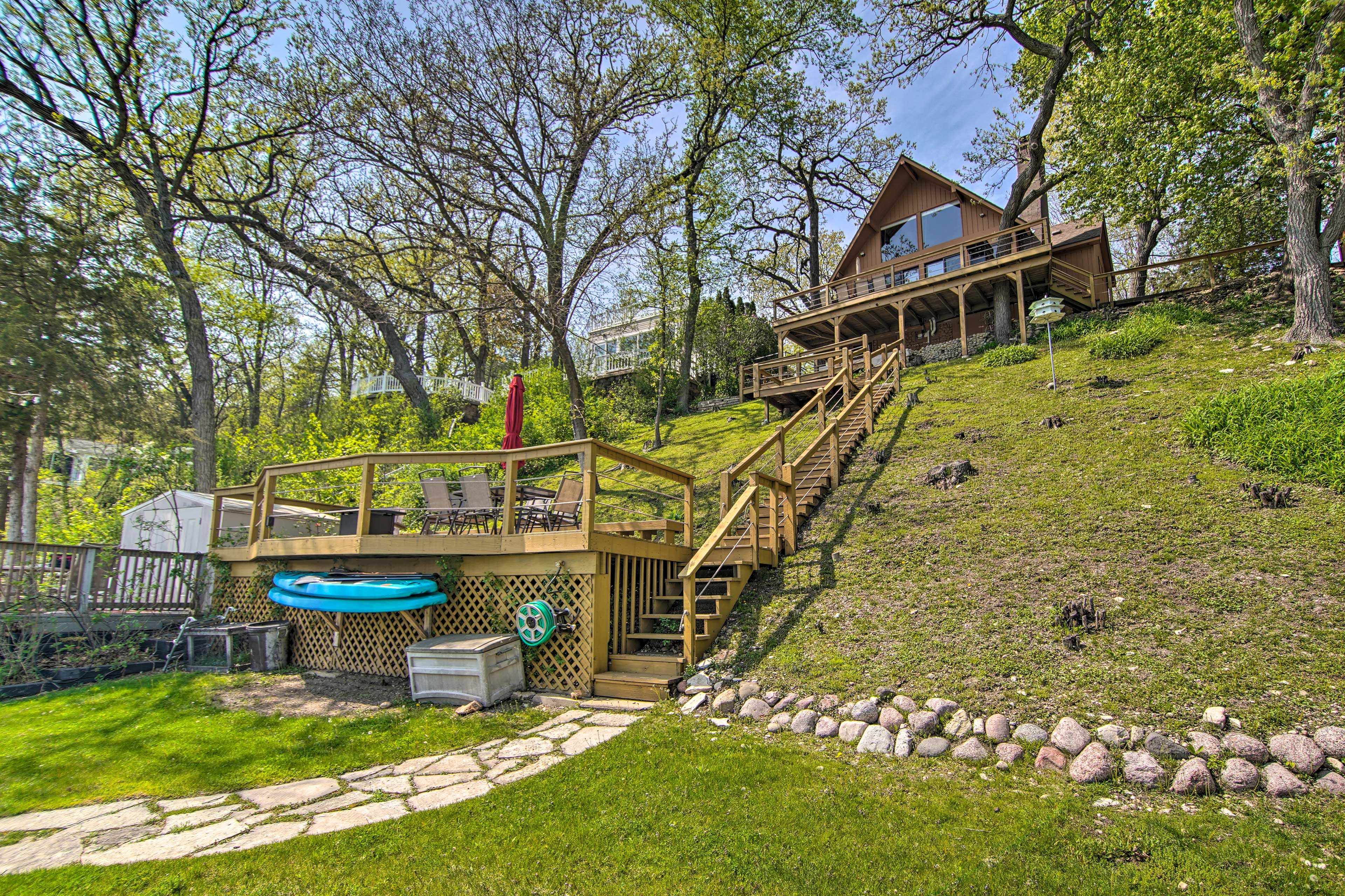 Lakefront Property | Canoe | 2 Standup Paddleboards | Propane Fire Table