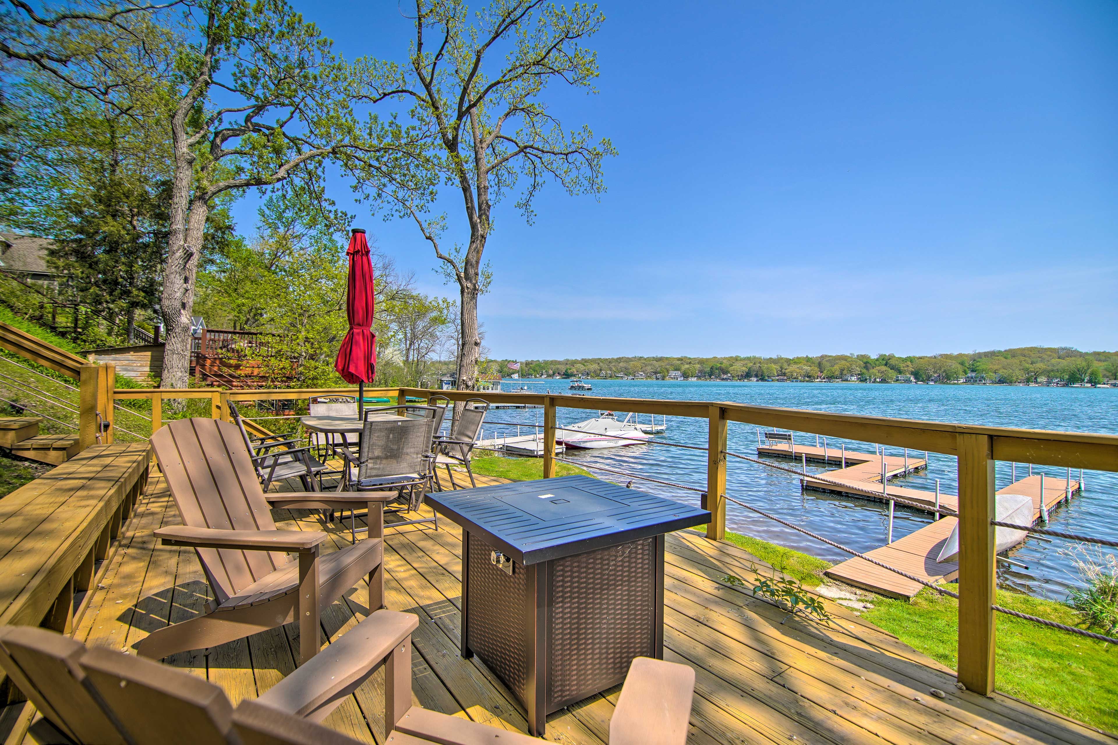 Twin Lakes Vacation Rental | 2BR + Loft | 2BA | 1,090 Sq Ft | Stairs Required