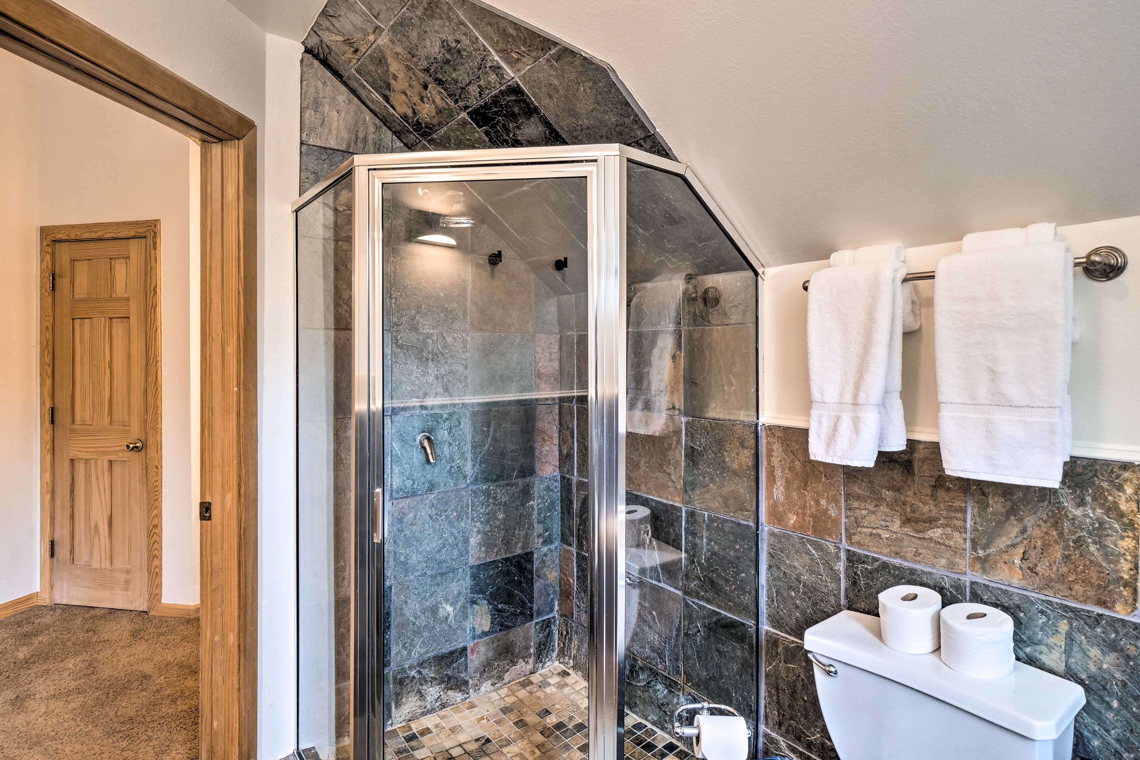 En-Suite Bathroom | Walk-In Shower