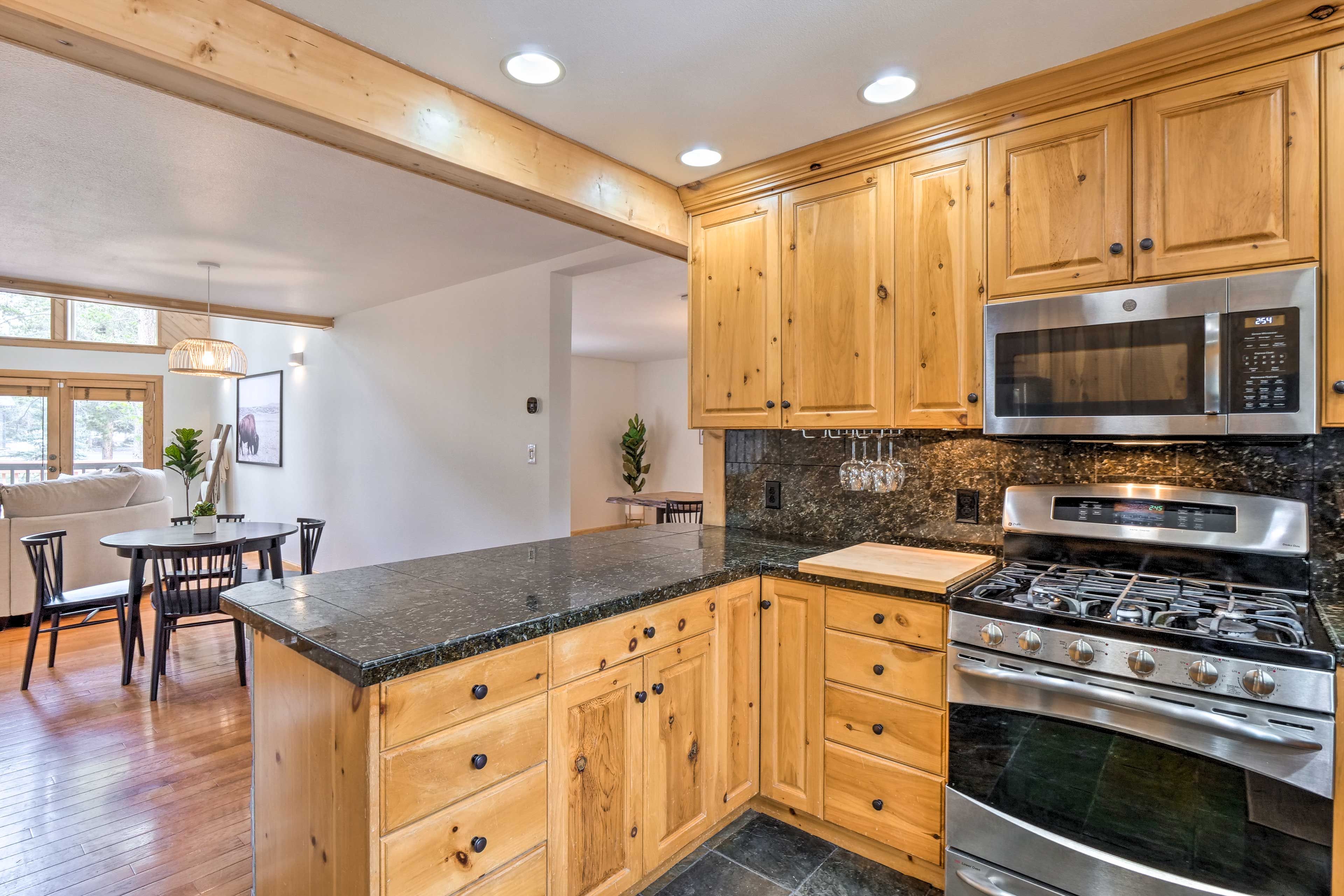 Kitchen | Toaster | Crockpot