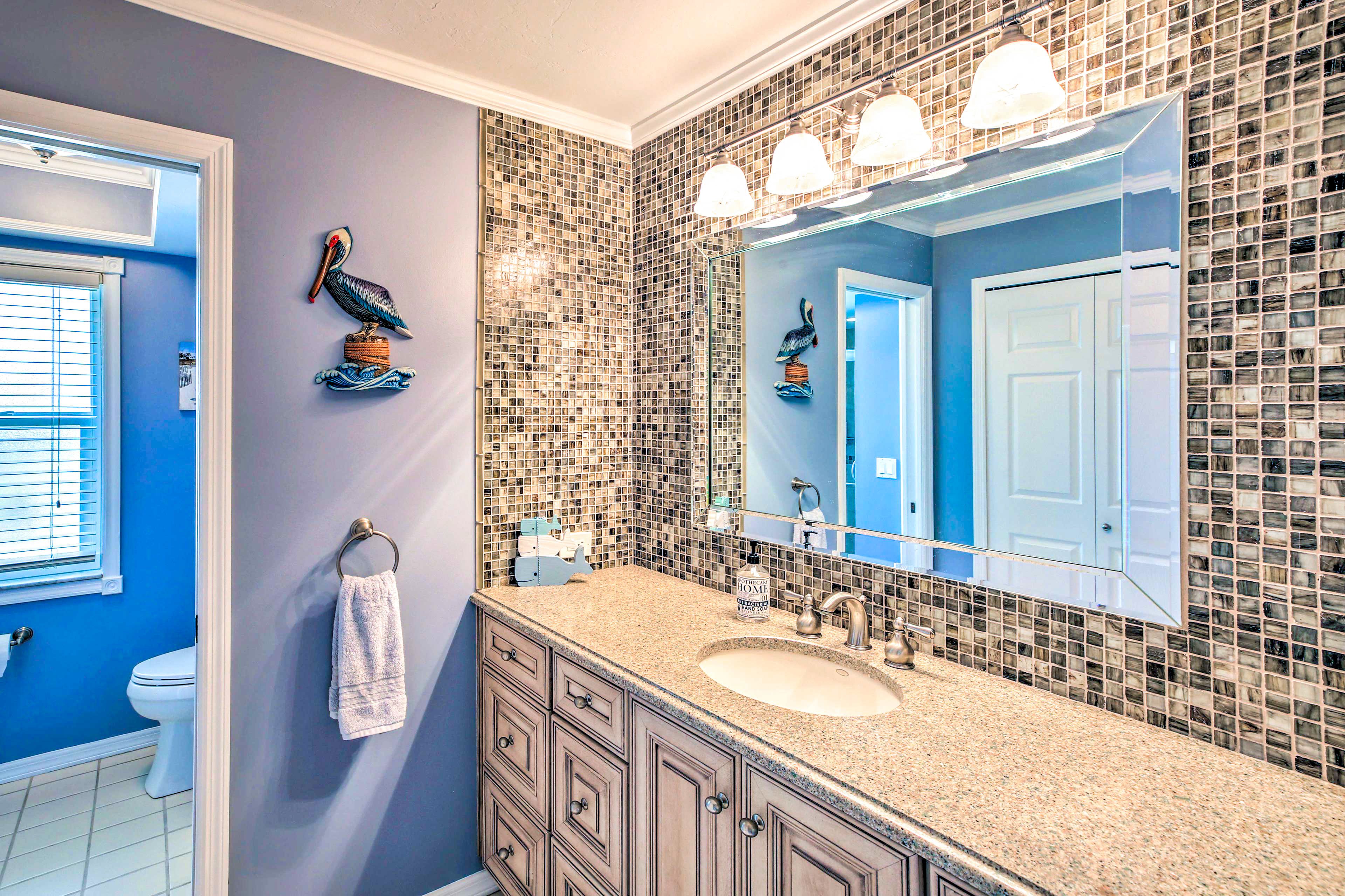 En-Suite Bathroom | Complimentary Toiletries