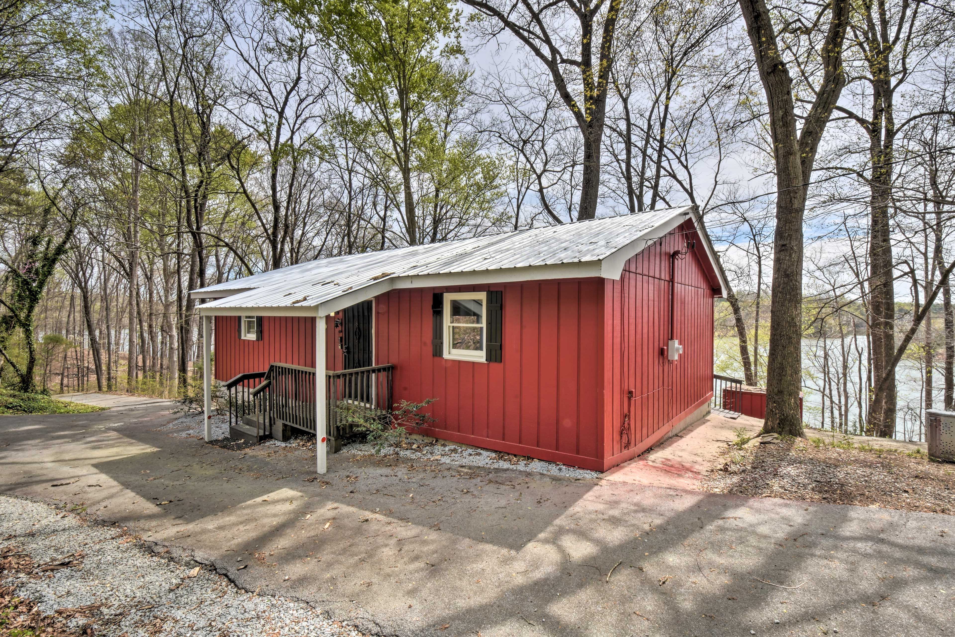 Cottage Exterior | Keyless Entry