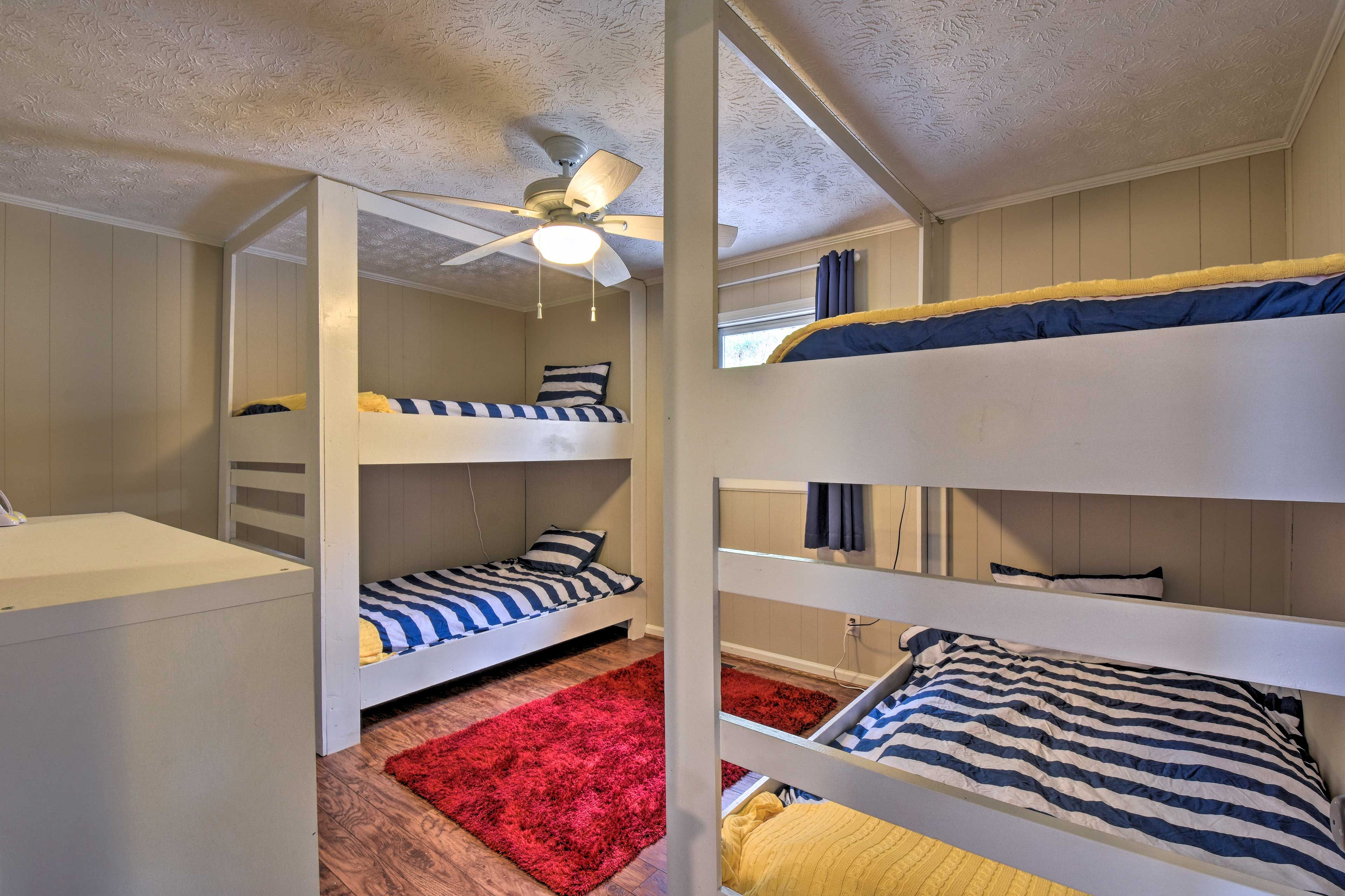 Bedroom 3 | 2 Twin Bunk Beds
