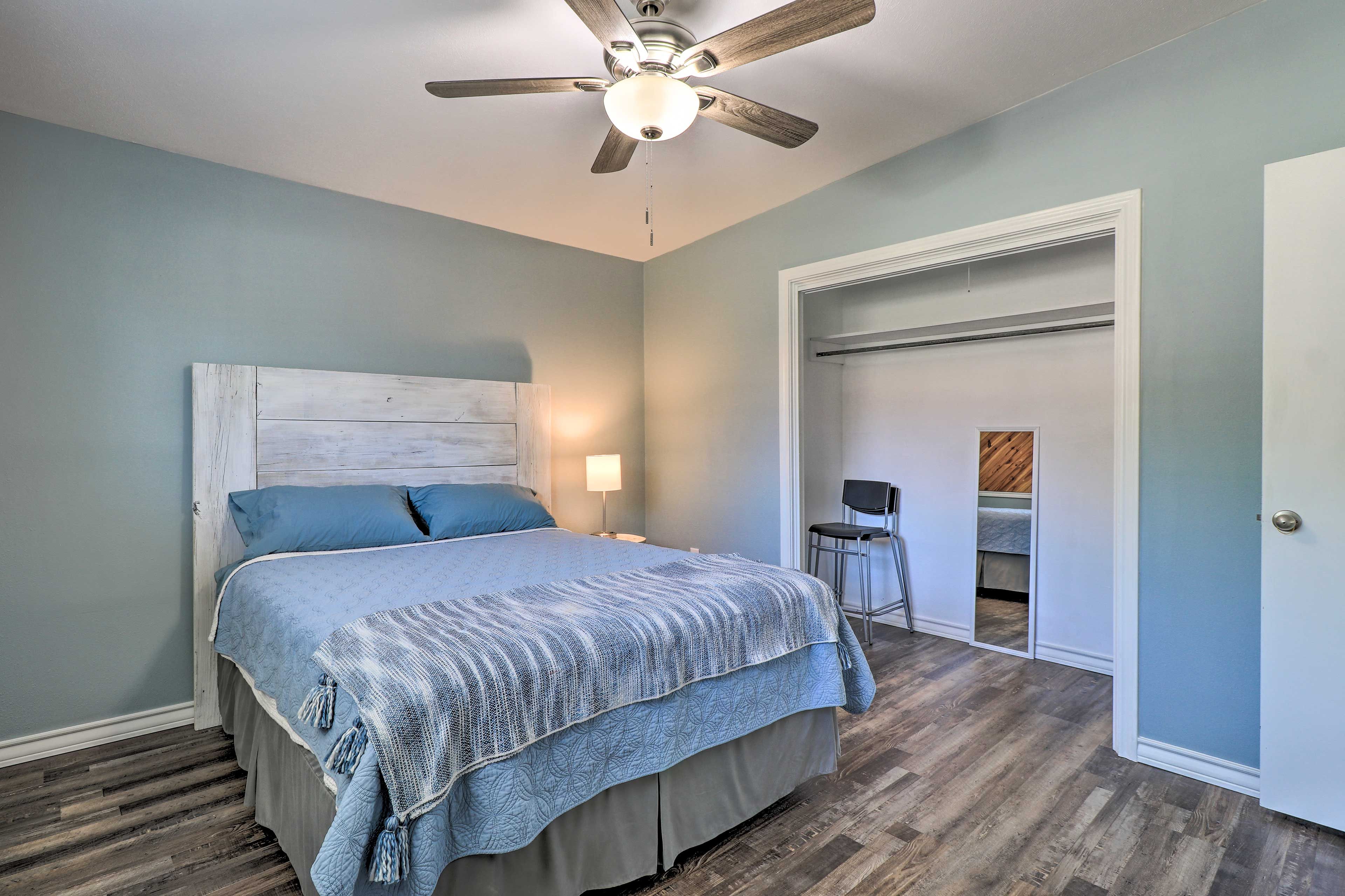 Bedroom 1 | Queen Bed | Linens Provided