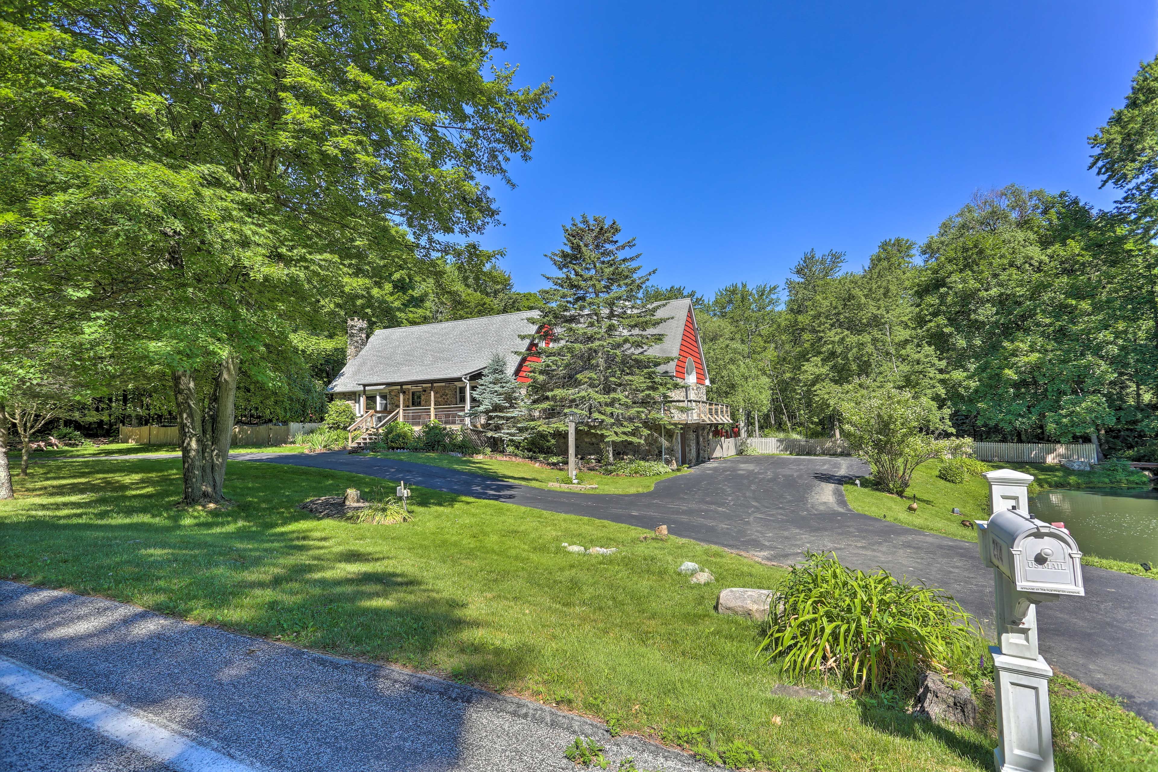 Cottage Exterior | Driveway Parking (6 Vehicles)