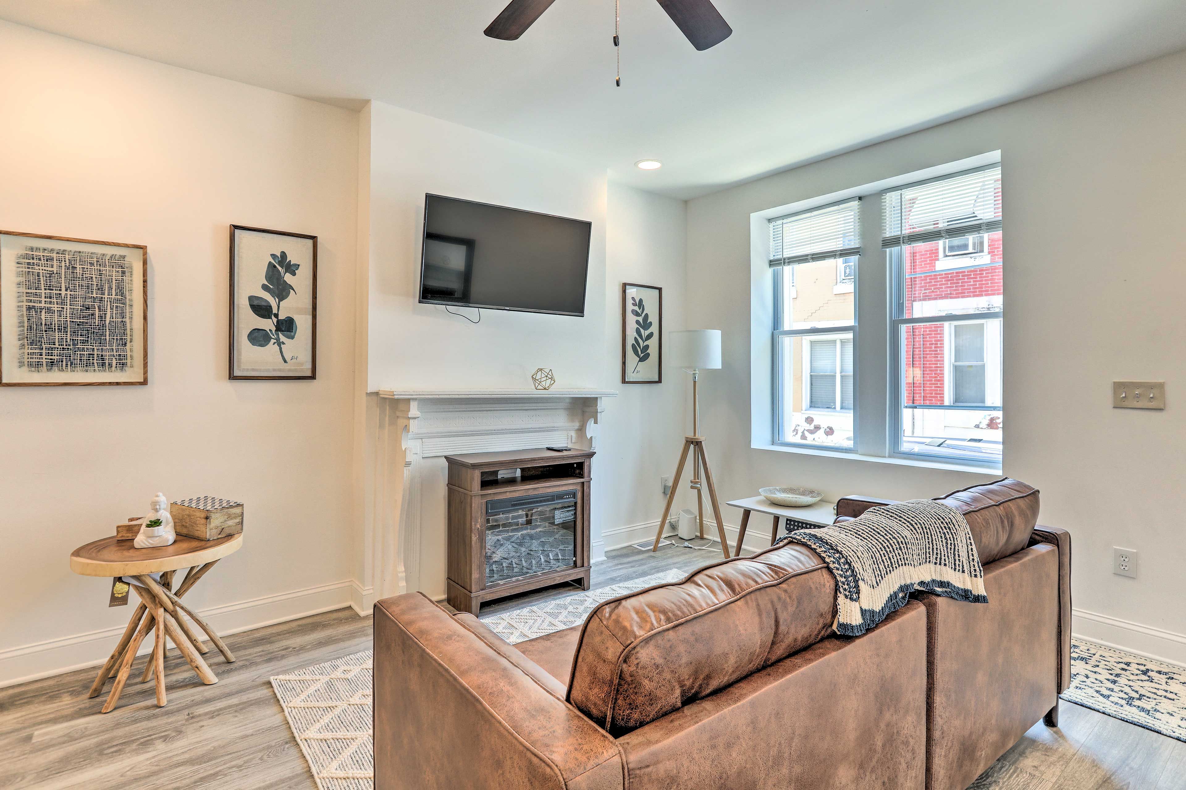 Philadelphia Vacation Rental | 3BR | 1BA | 1,014 Sq Ft | Stairs Only Access