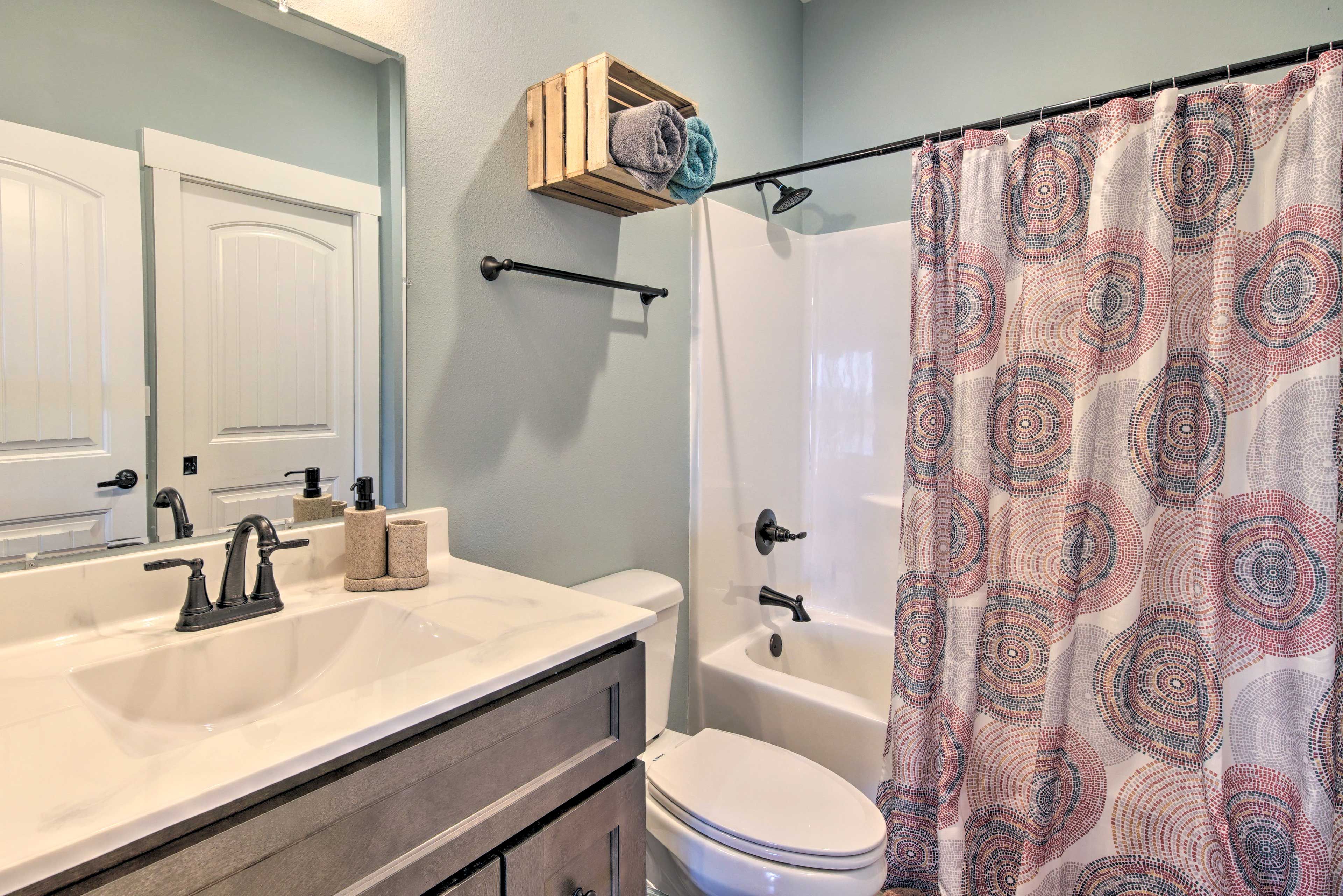Full Bathroom