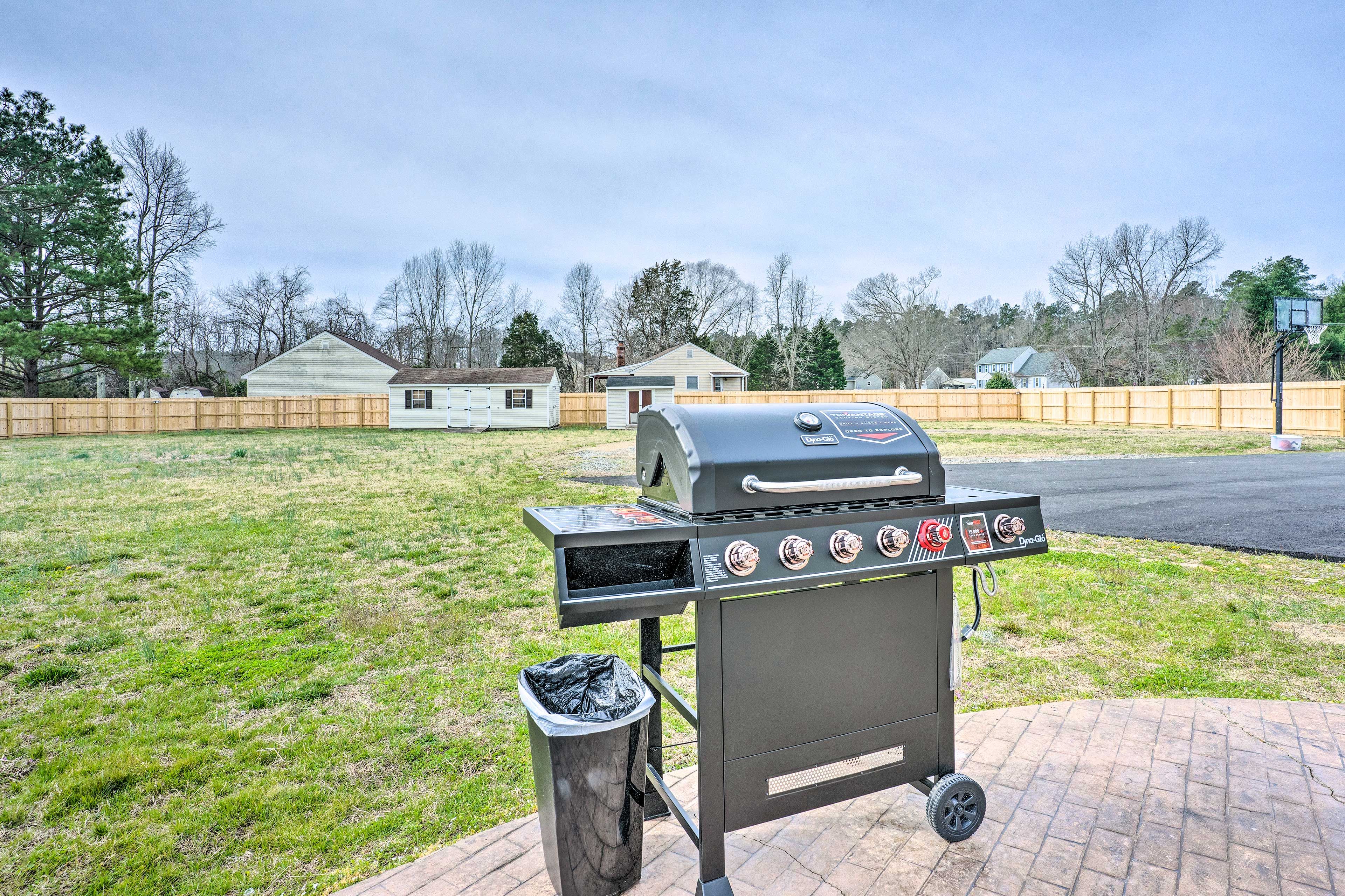Private Fenced Yard | Gas Grill