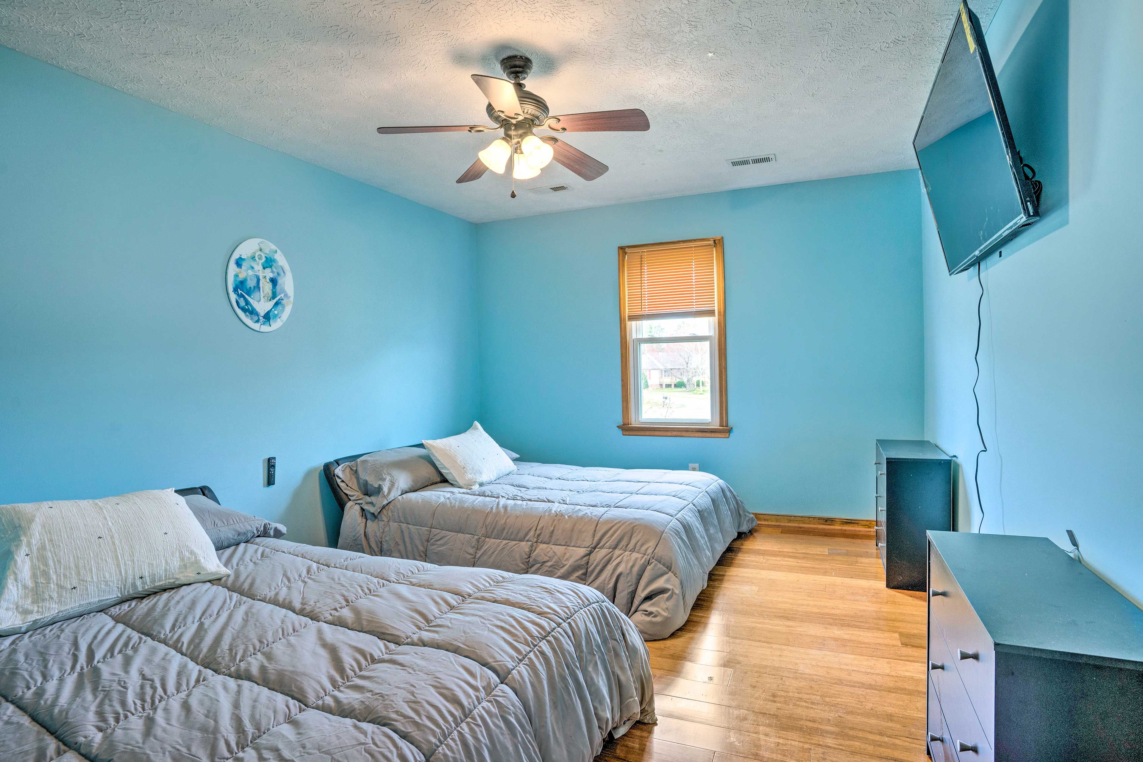 Bedroom 3 | 2 Full Beds