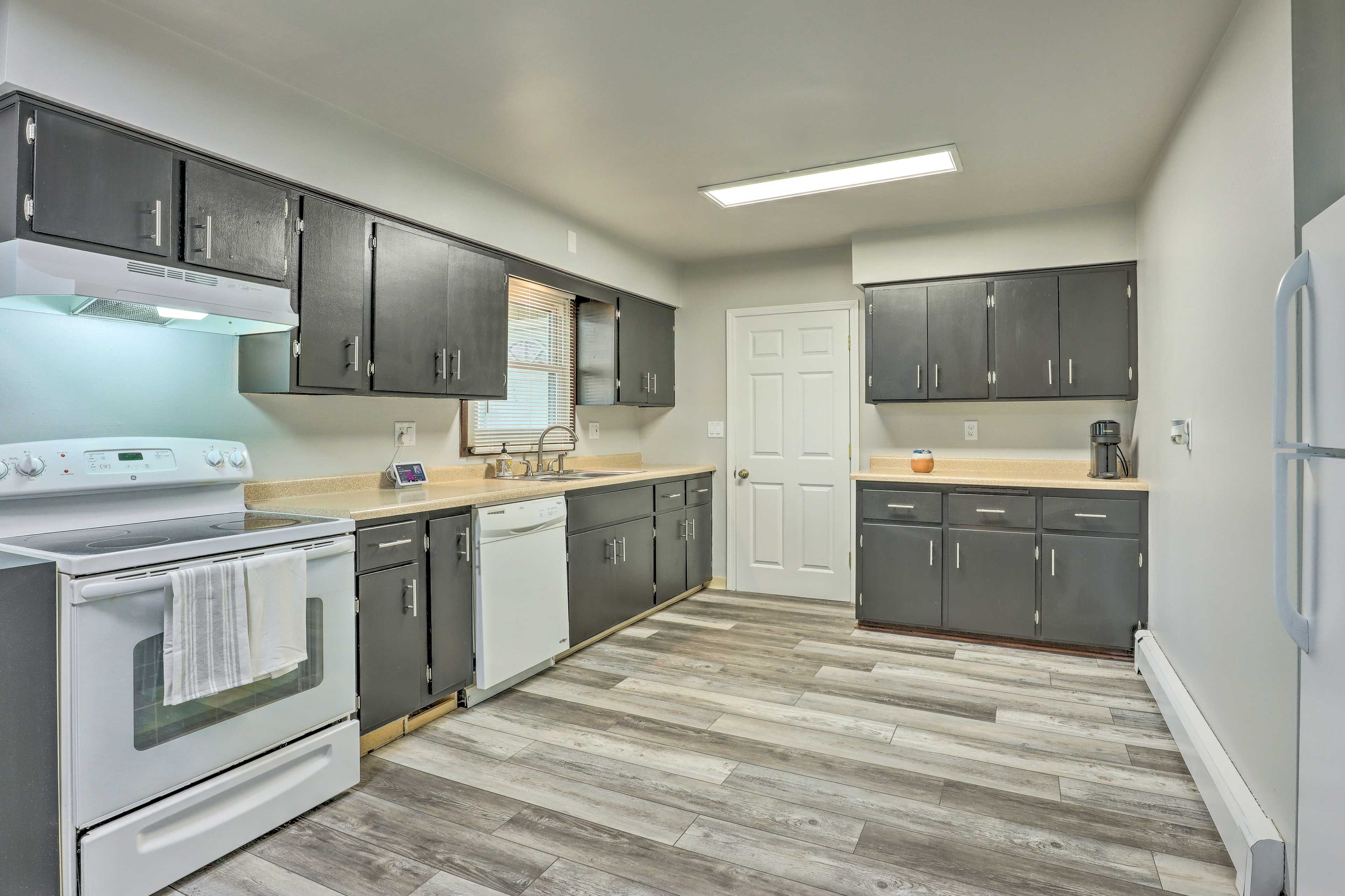 Kitchen | Fully Equipped | Cooking Basics