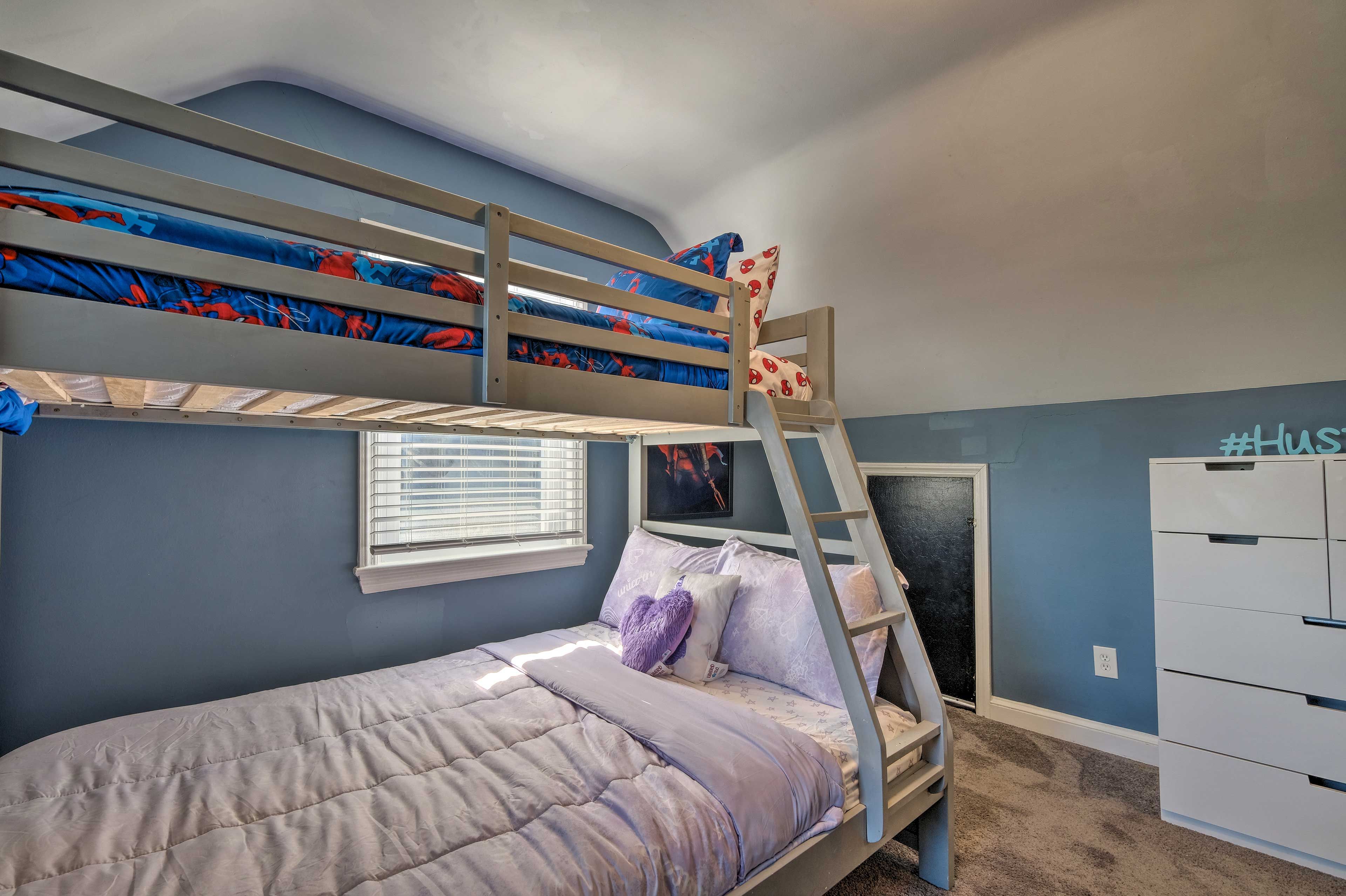 Bedroom 3 | Smart TV w/ PS4 Console | Video Games & DVDs