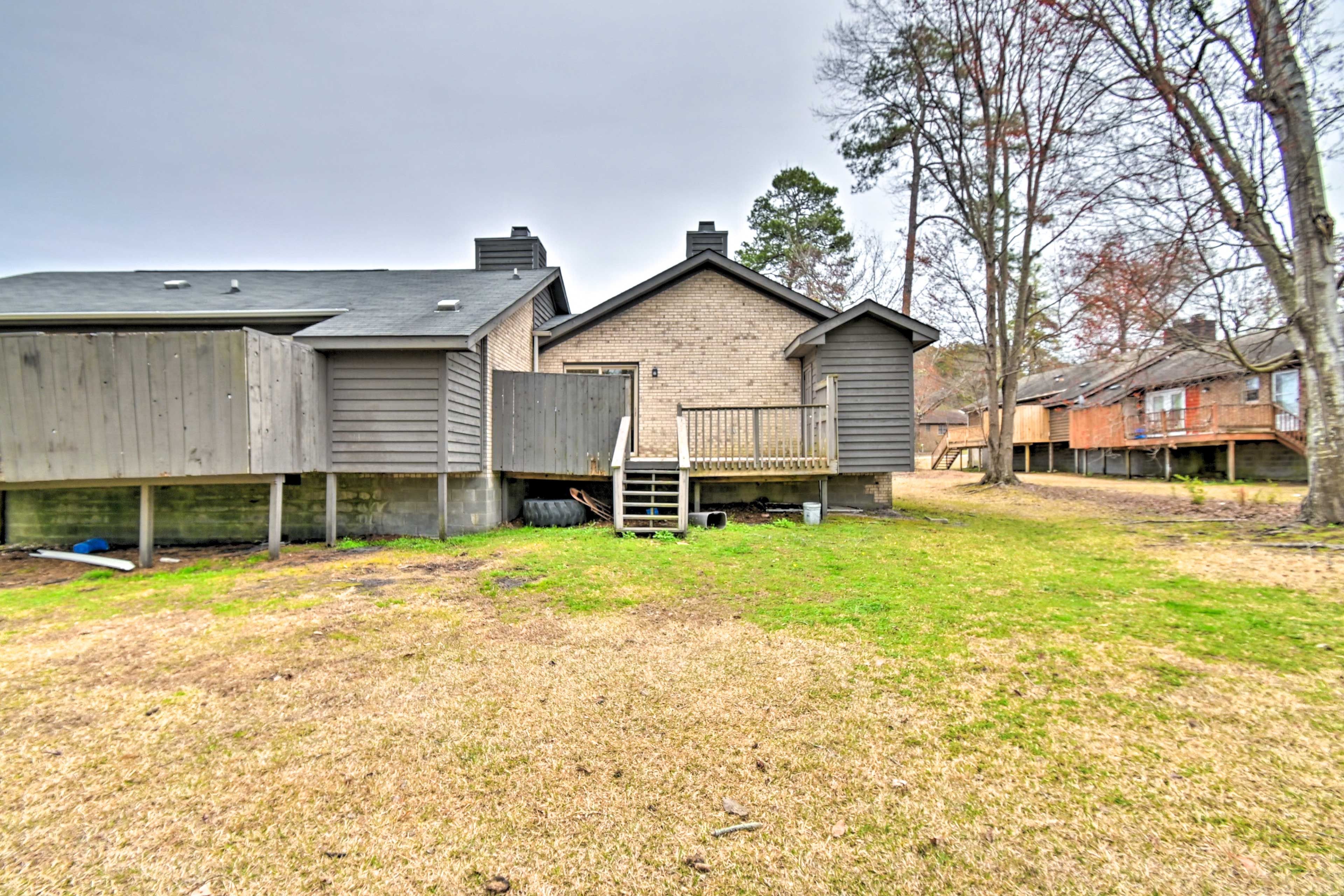 House Exterior | Shared Yard