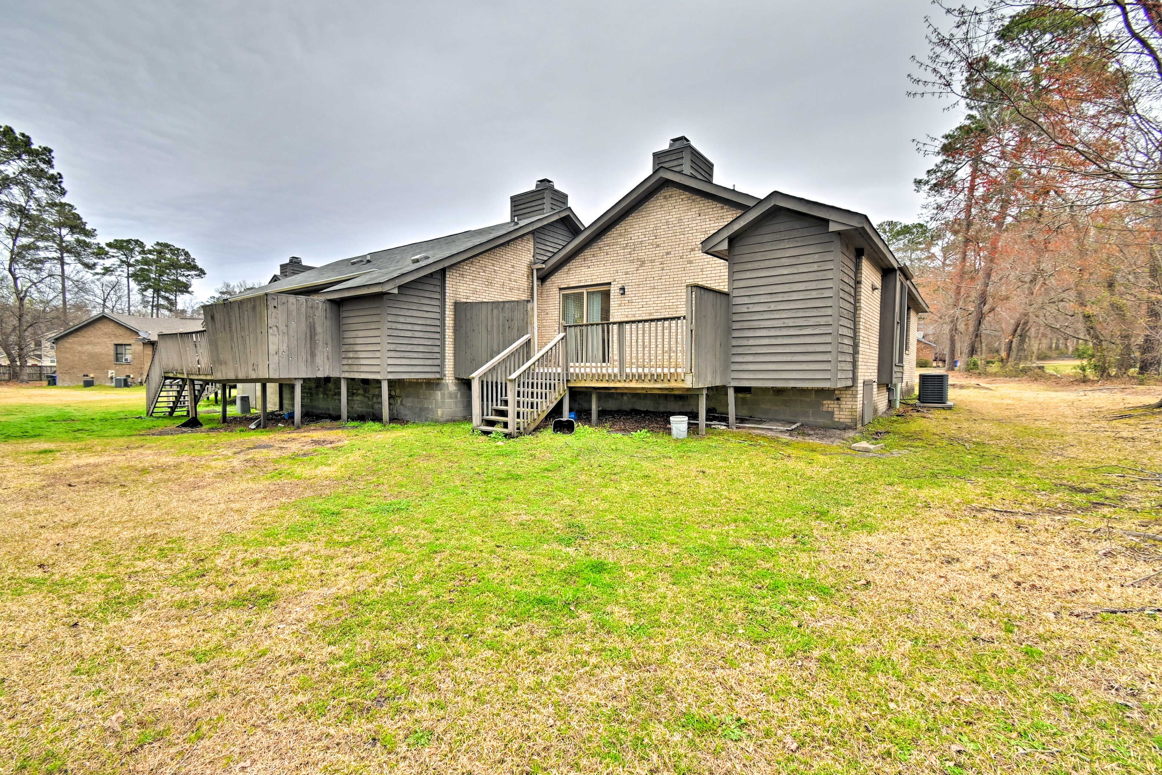 House Exterior | Shared Yard