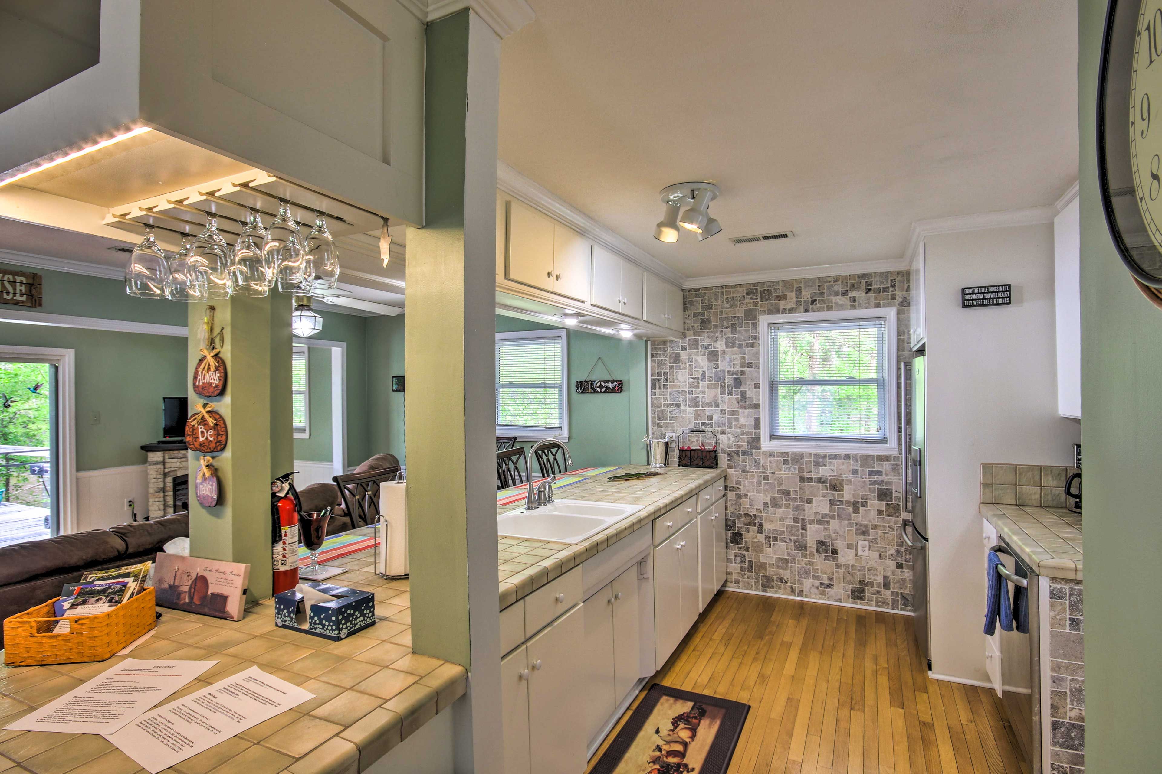 Kitchen | Cooking Basics | Drip Coffee Maker | Toaster