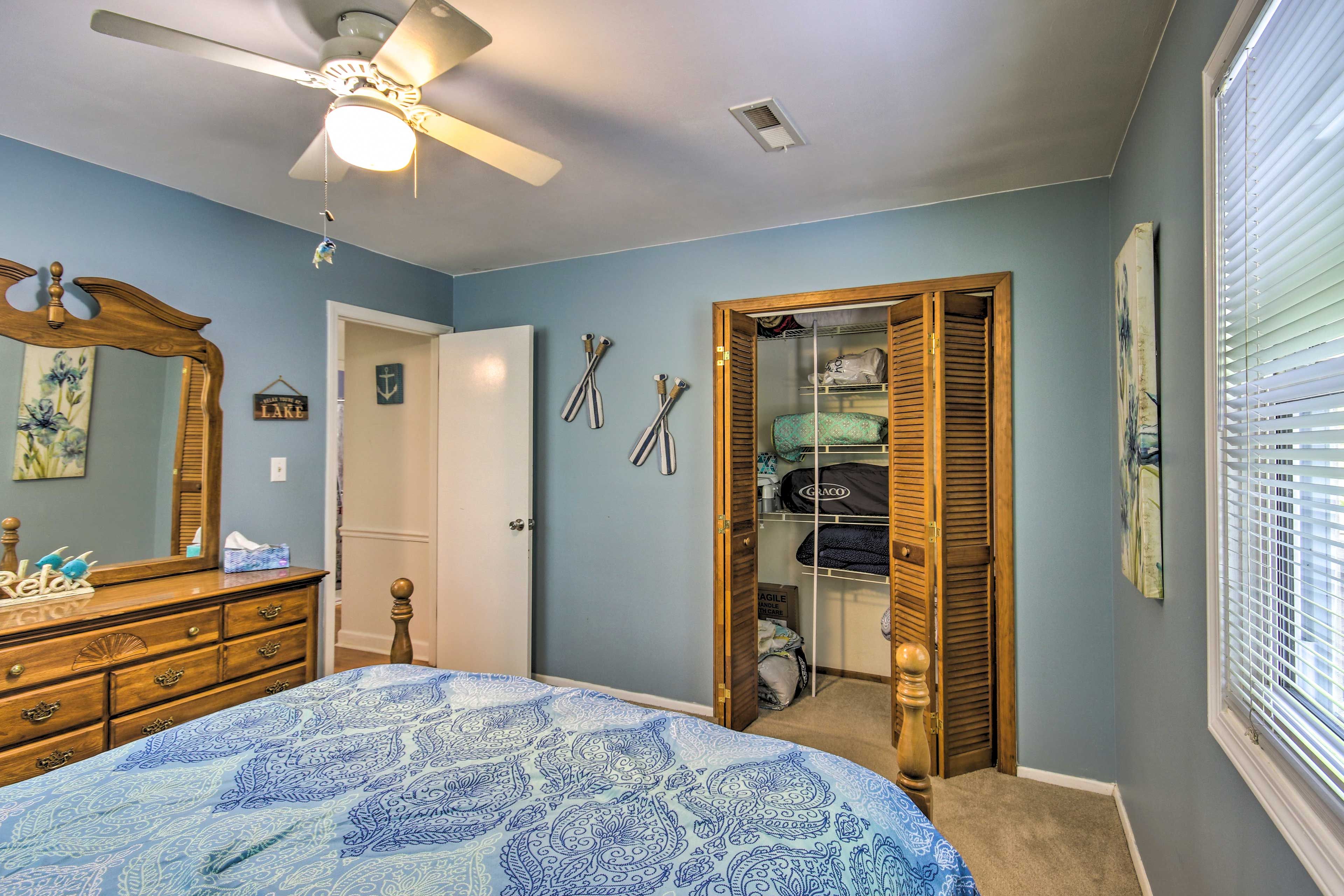 Bedroom 2 | Linens Provided