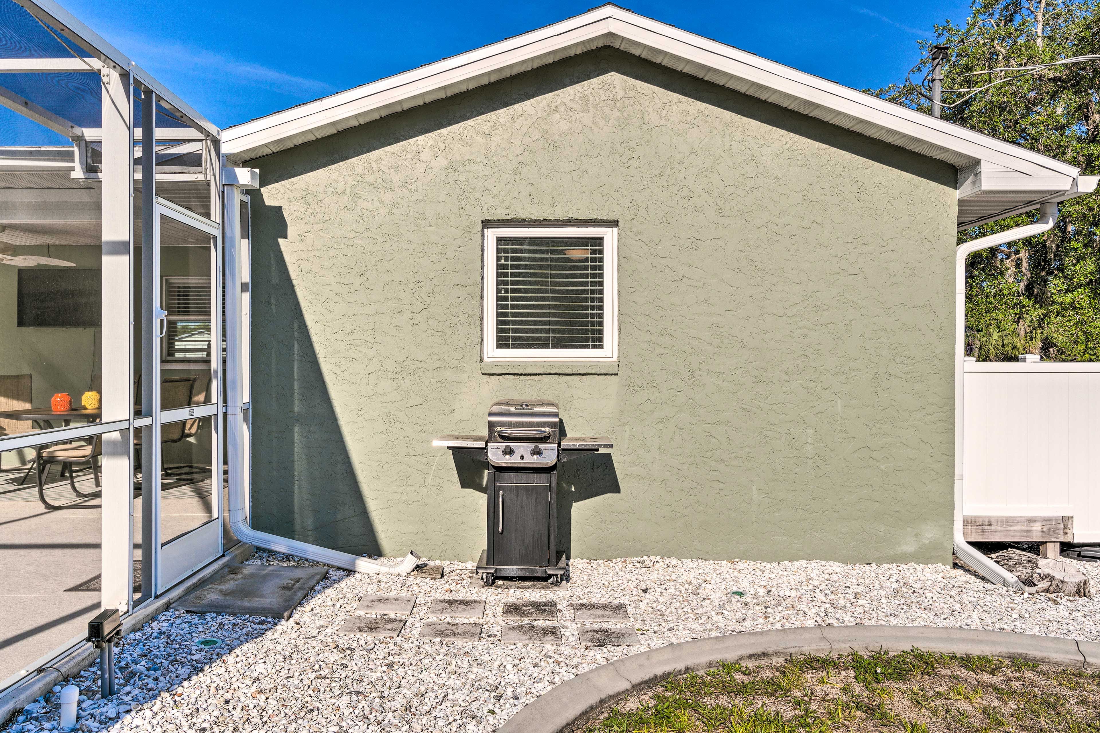 Backyard | Gas Grill