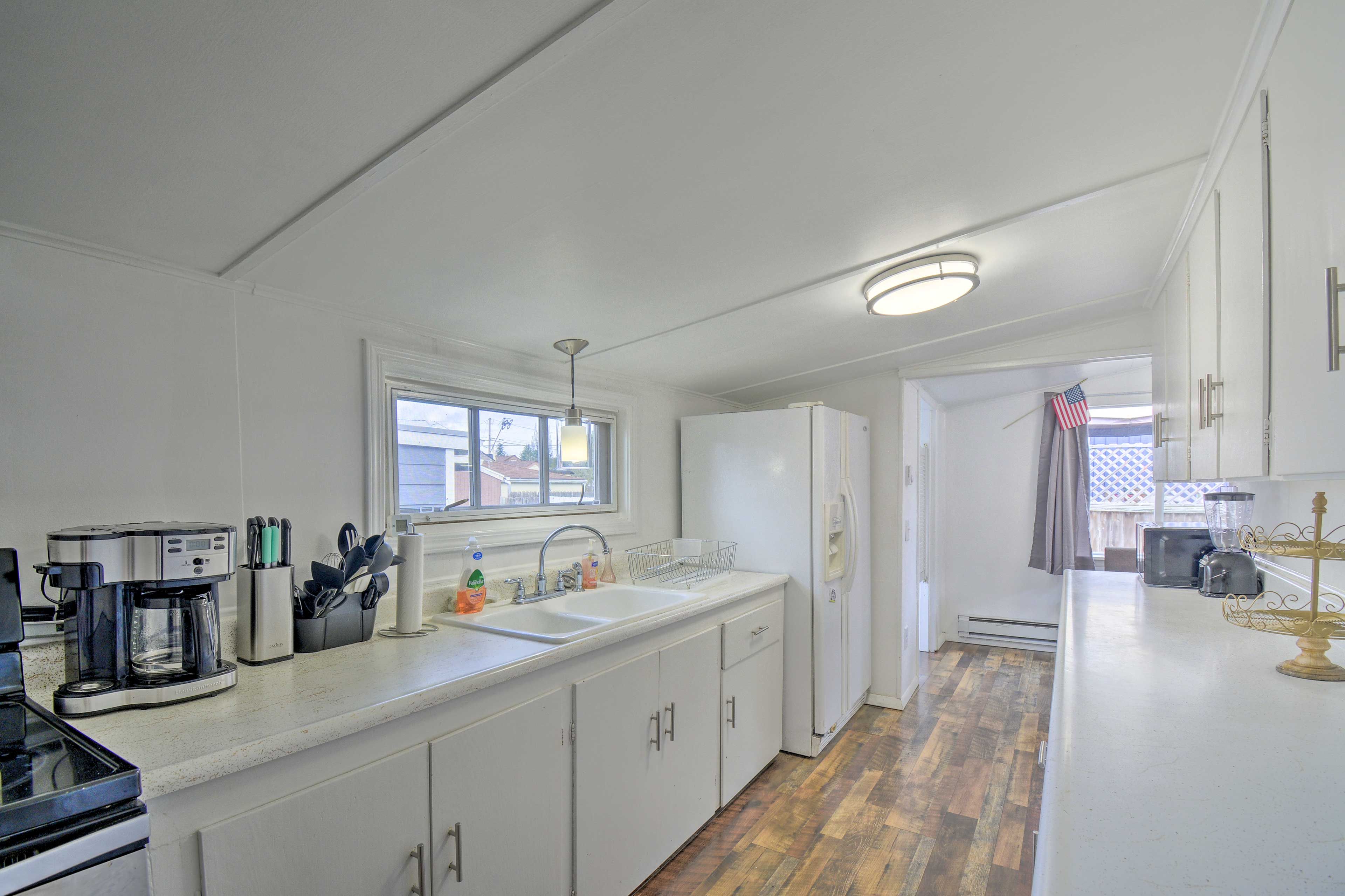 Well-Equipped Kitchen