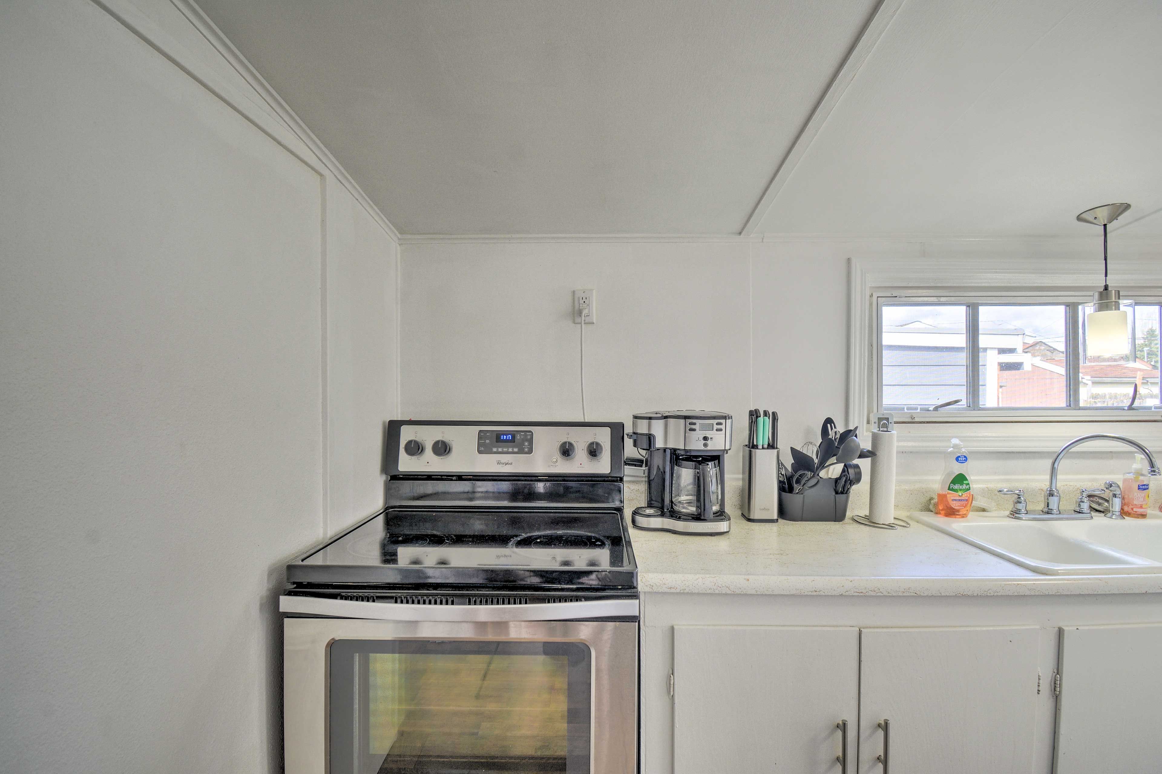 Well-Equipped Kitchen