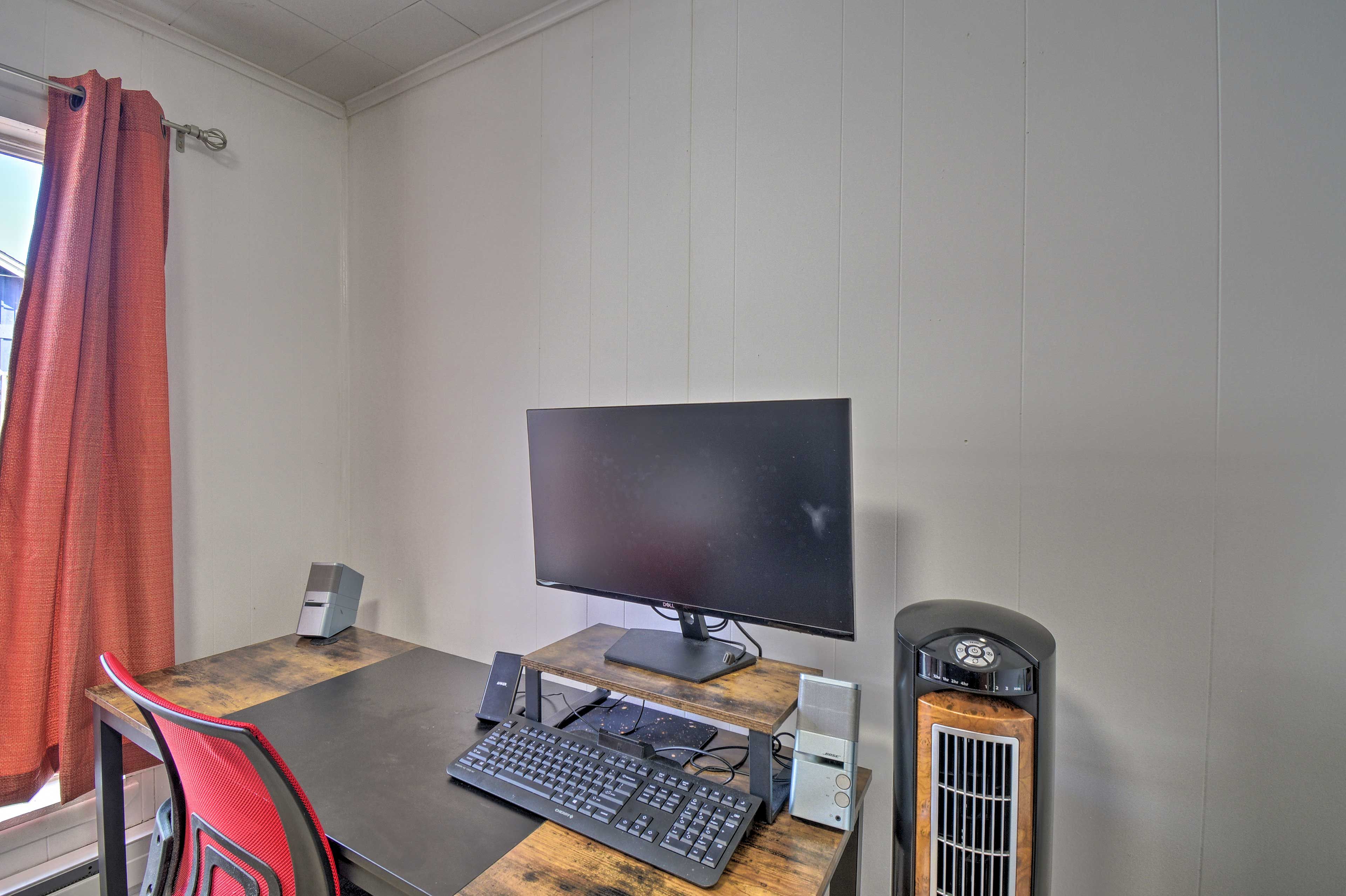 Bedroom 2 | Work-From-Home Setup