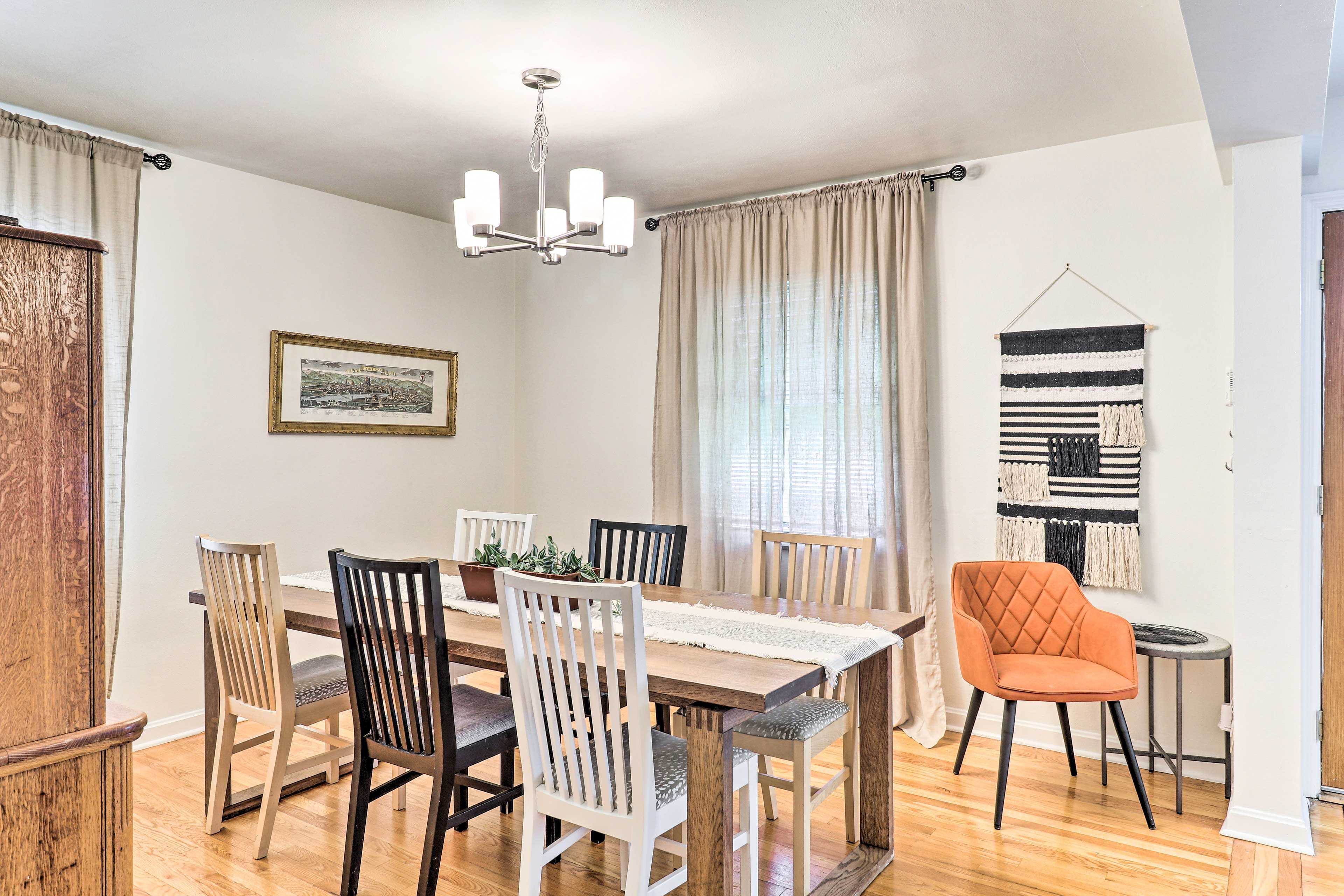 Dining Area | Main Floor