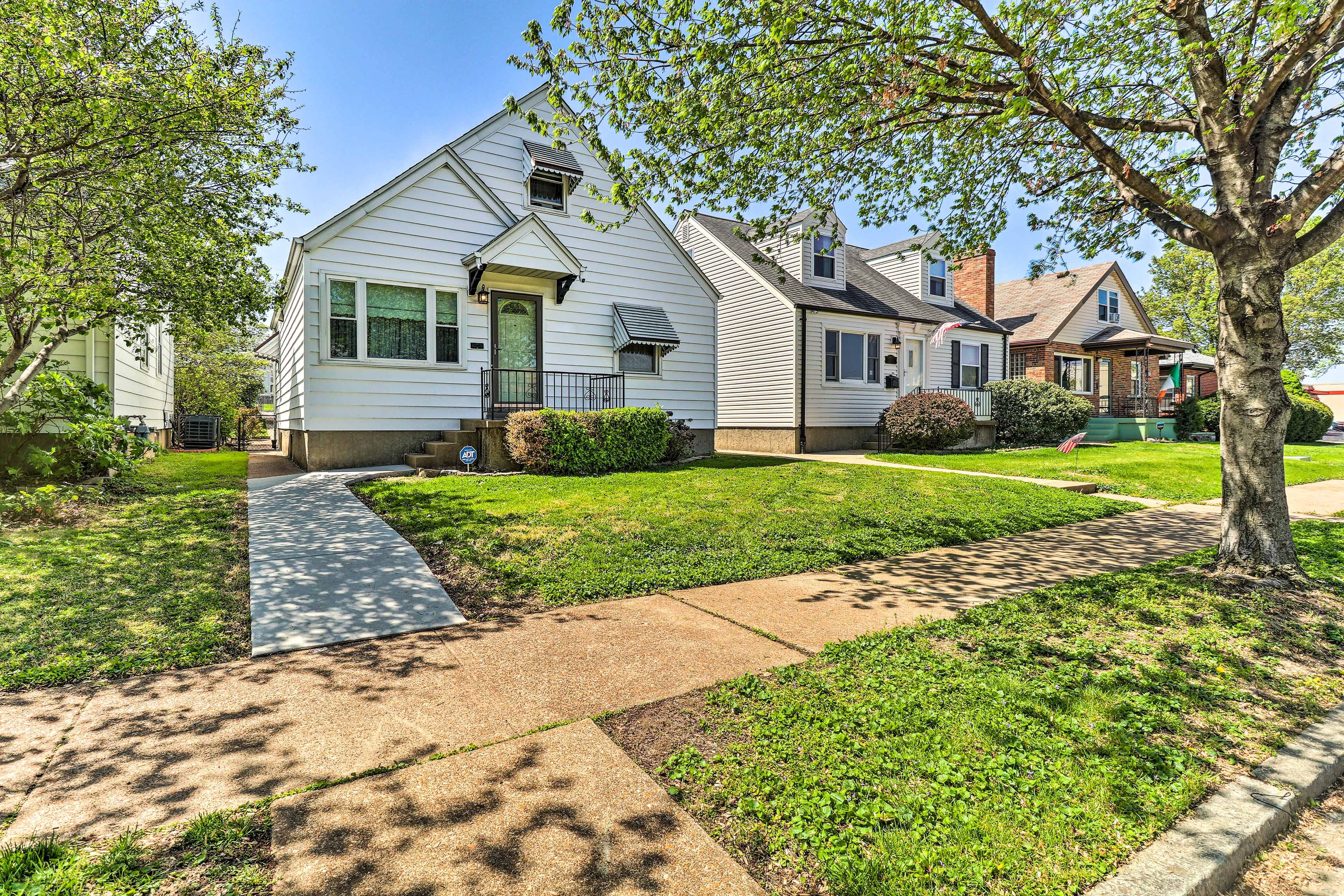 St. Louis Vacation Rental | 3BR | 2BA | Stairs Required | 1,245 Sq Ft