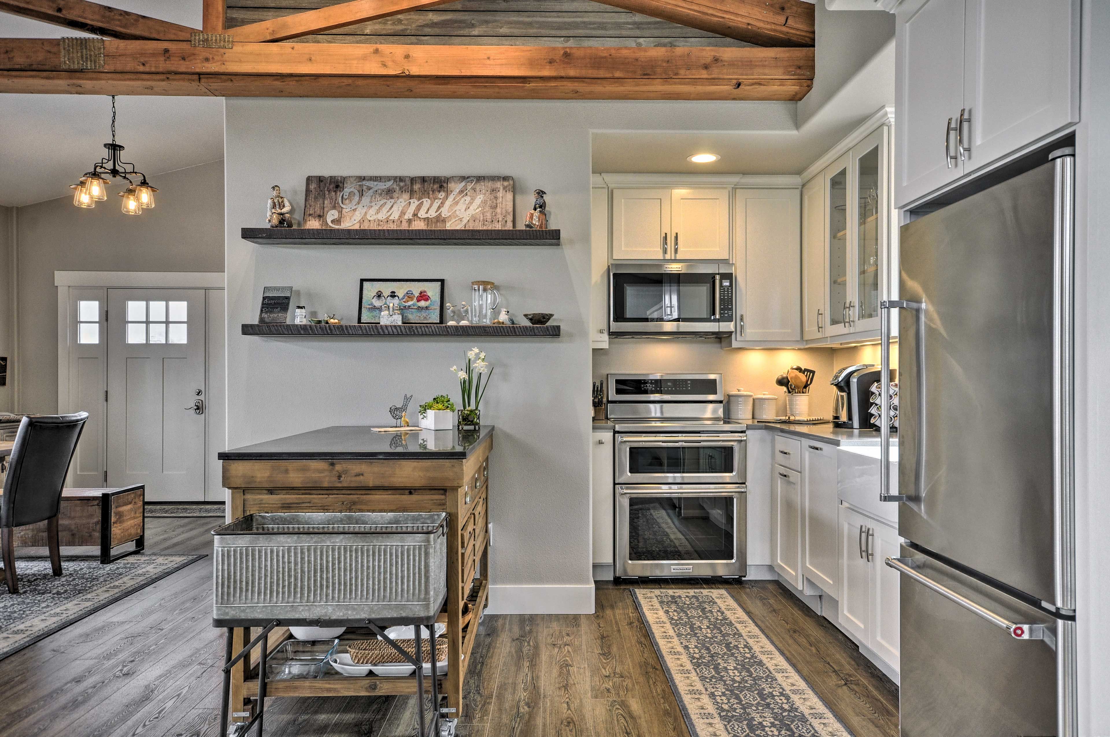 Well-Equipped Kitchen | Blender