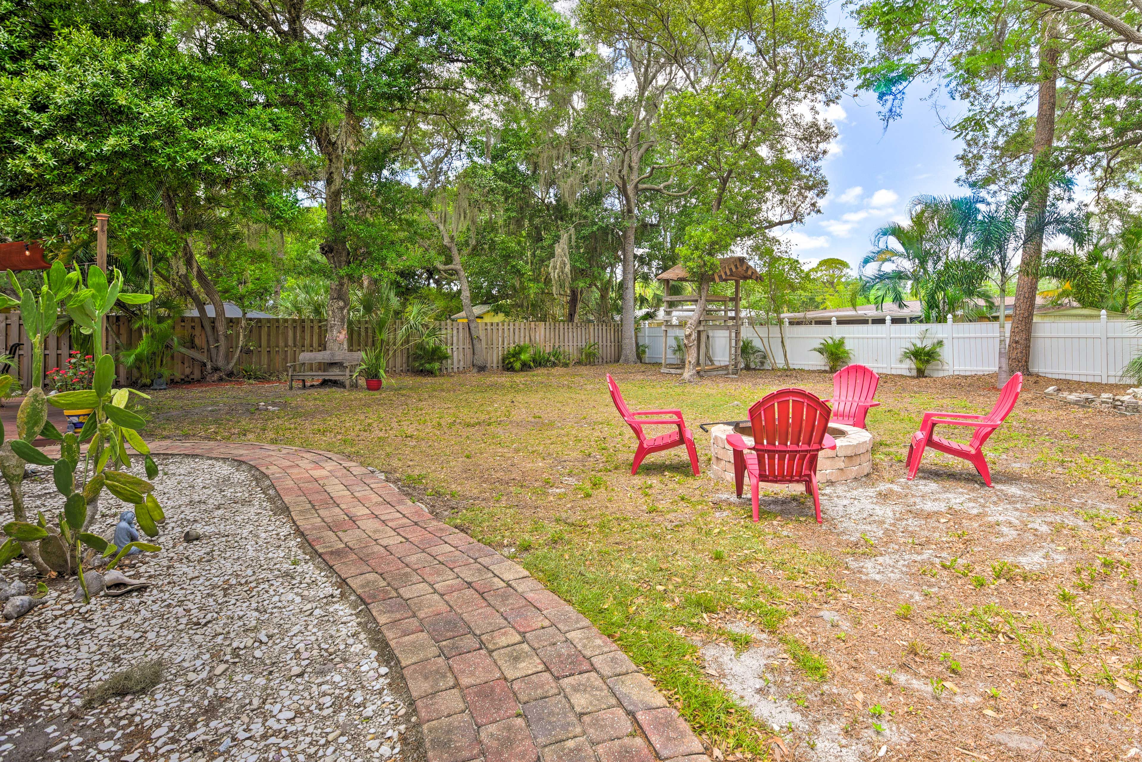 Fire Pit | No Wood Provided
