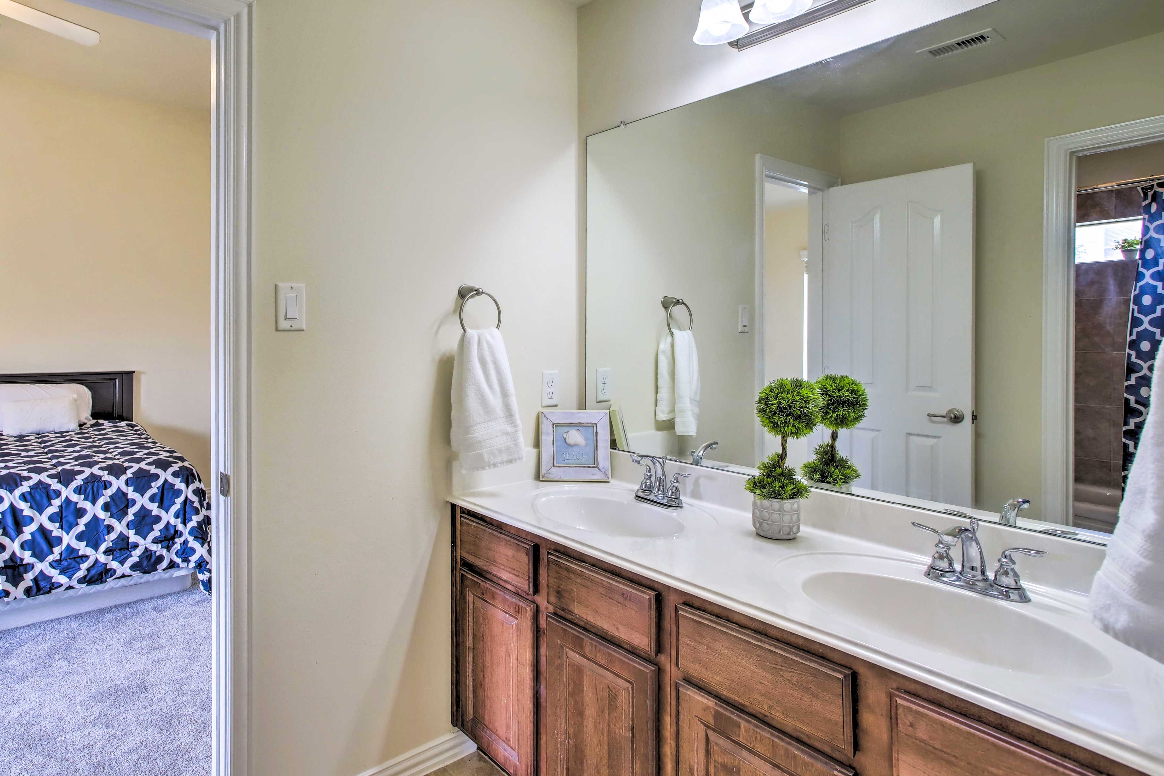 Full Bathroom