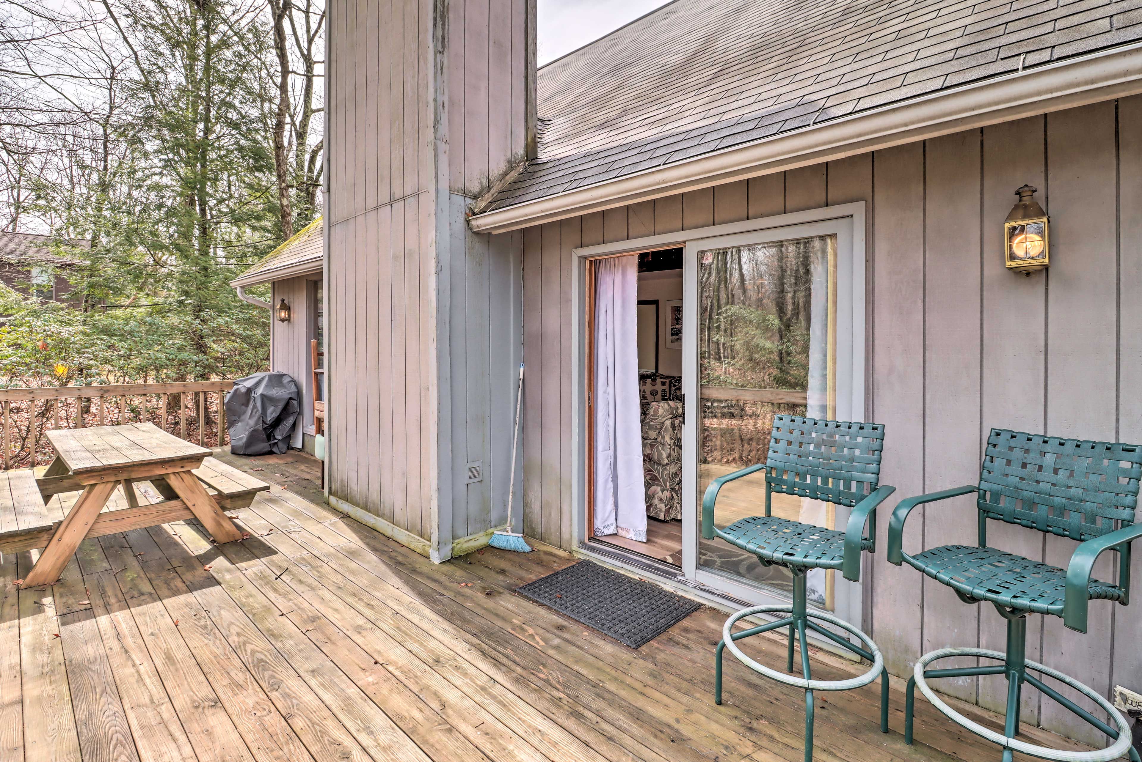 Front Deck | Access Via Living Room