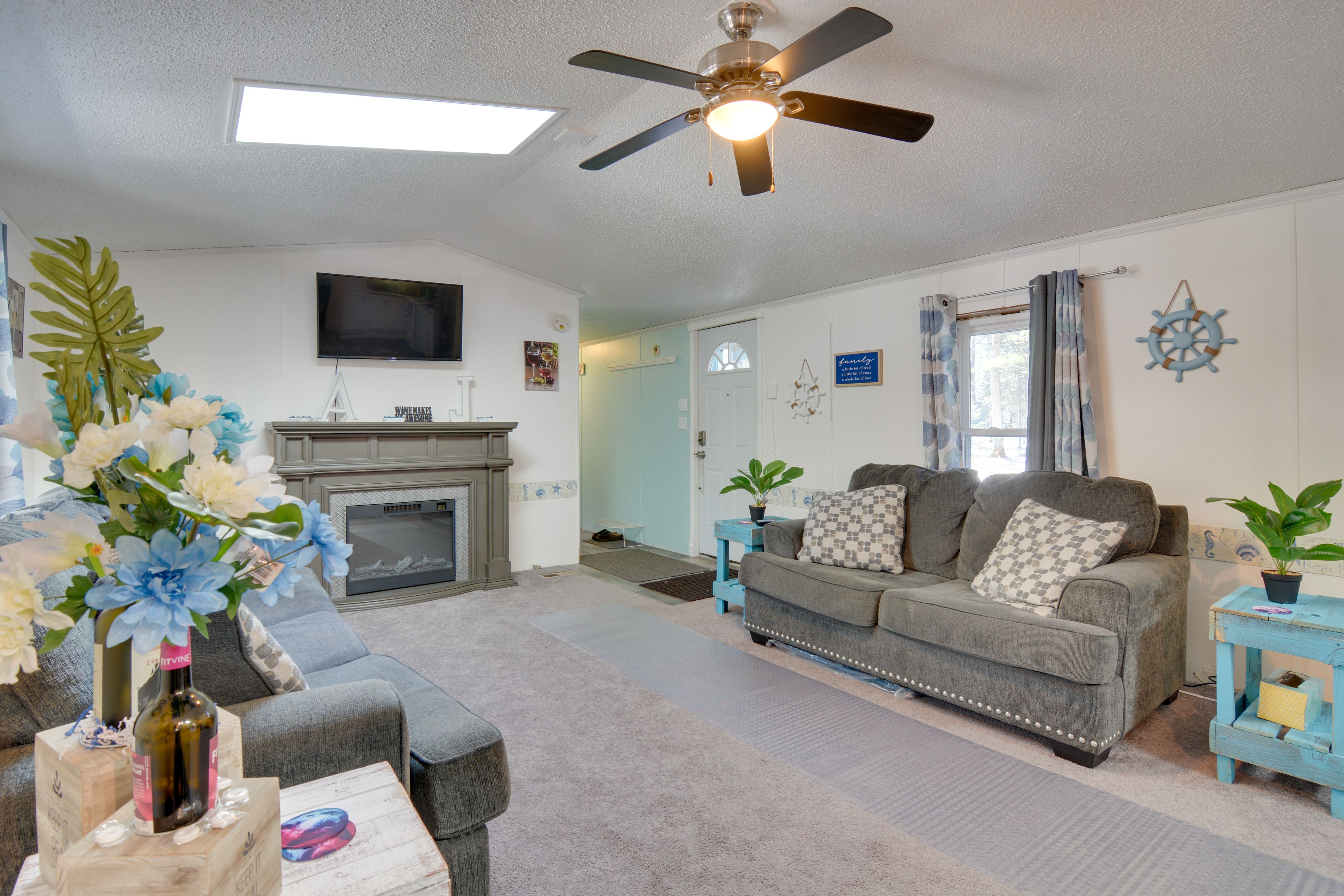 Prudenville Vacation Rental | 3BR | 2BA | 1,216 Sq Ft | Stairs Required