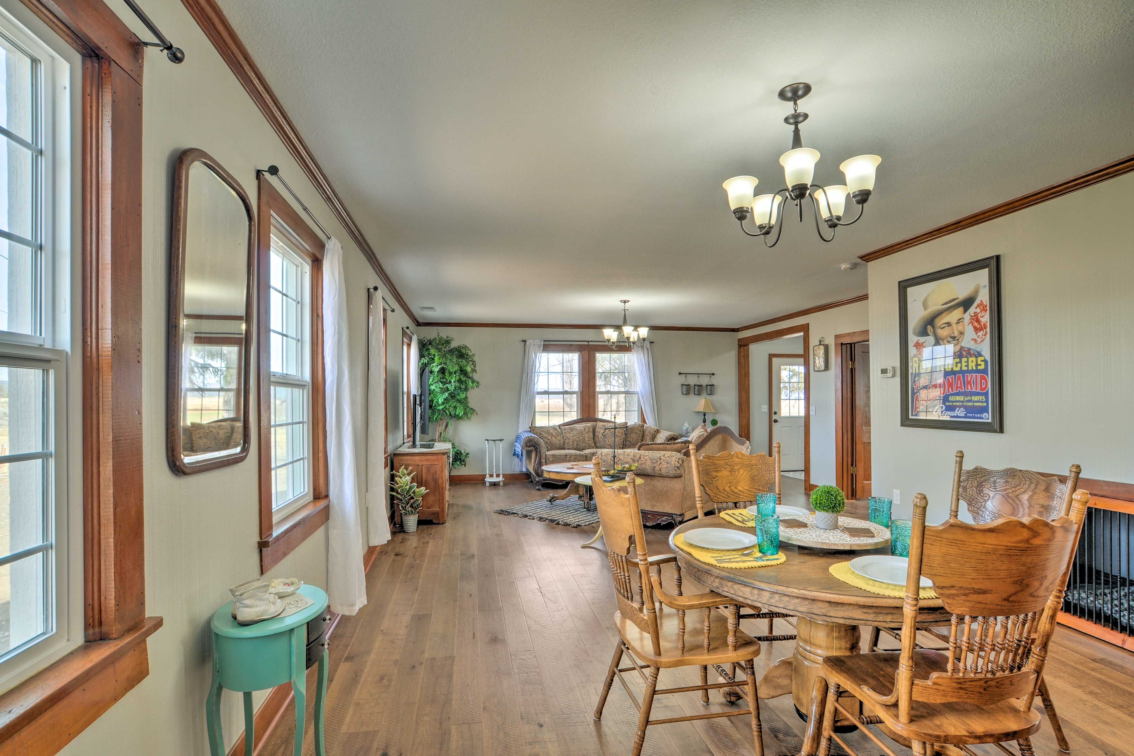 Dining Area | 1st Floor