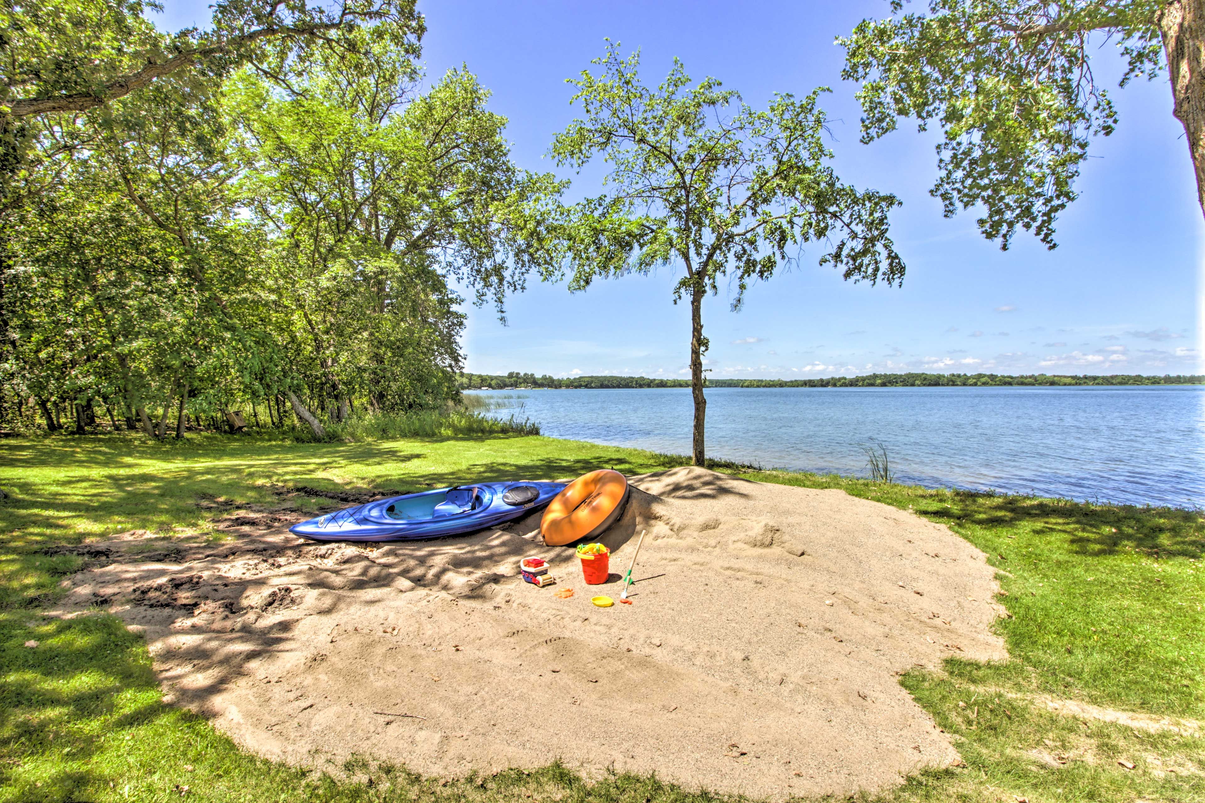 Backyard | Lake Equipment