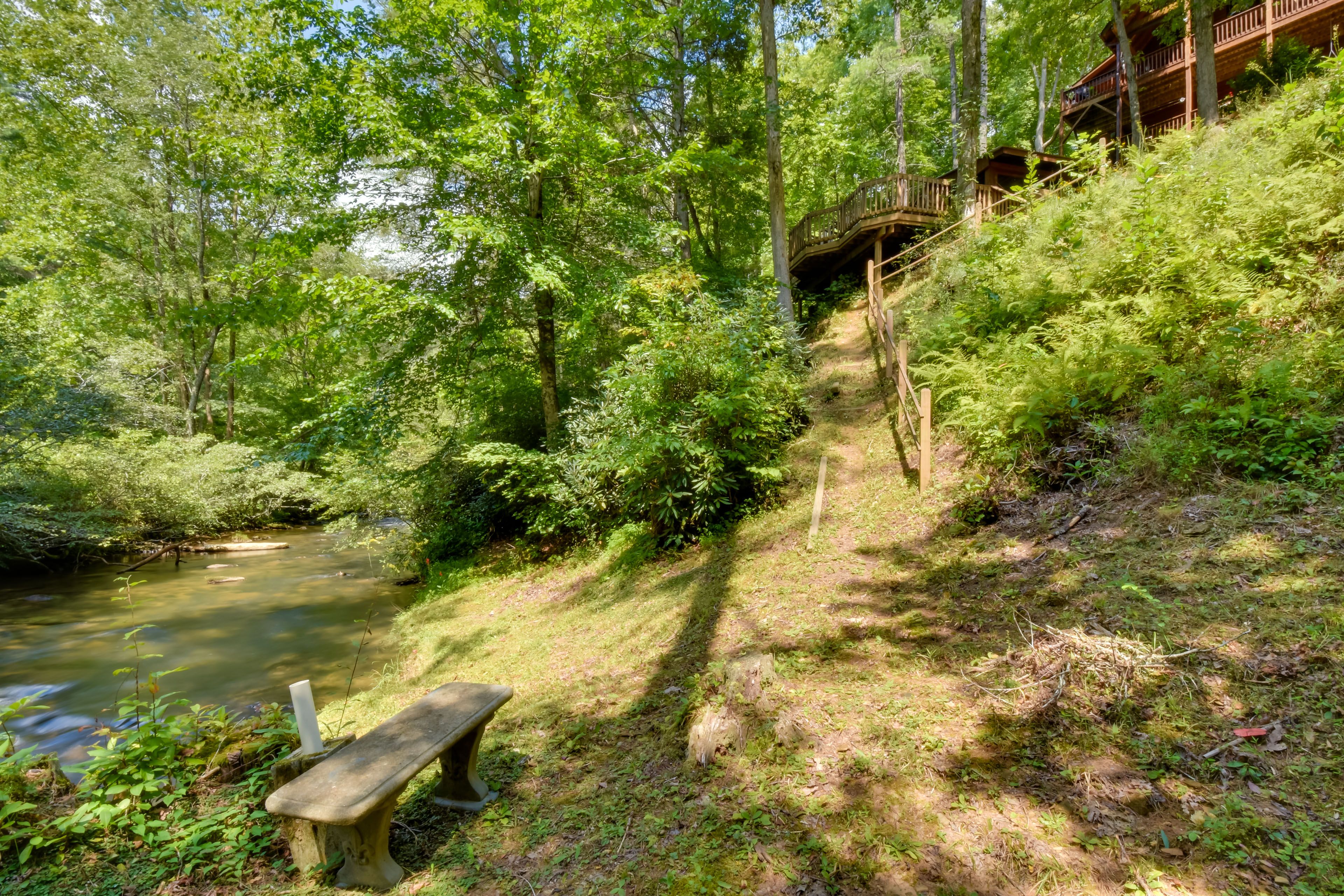 Creekside Seating