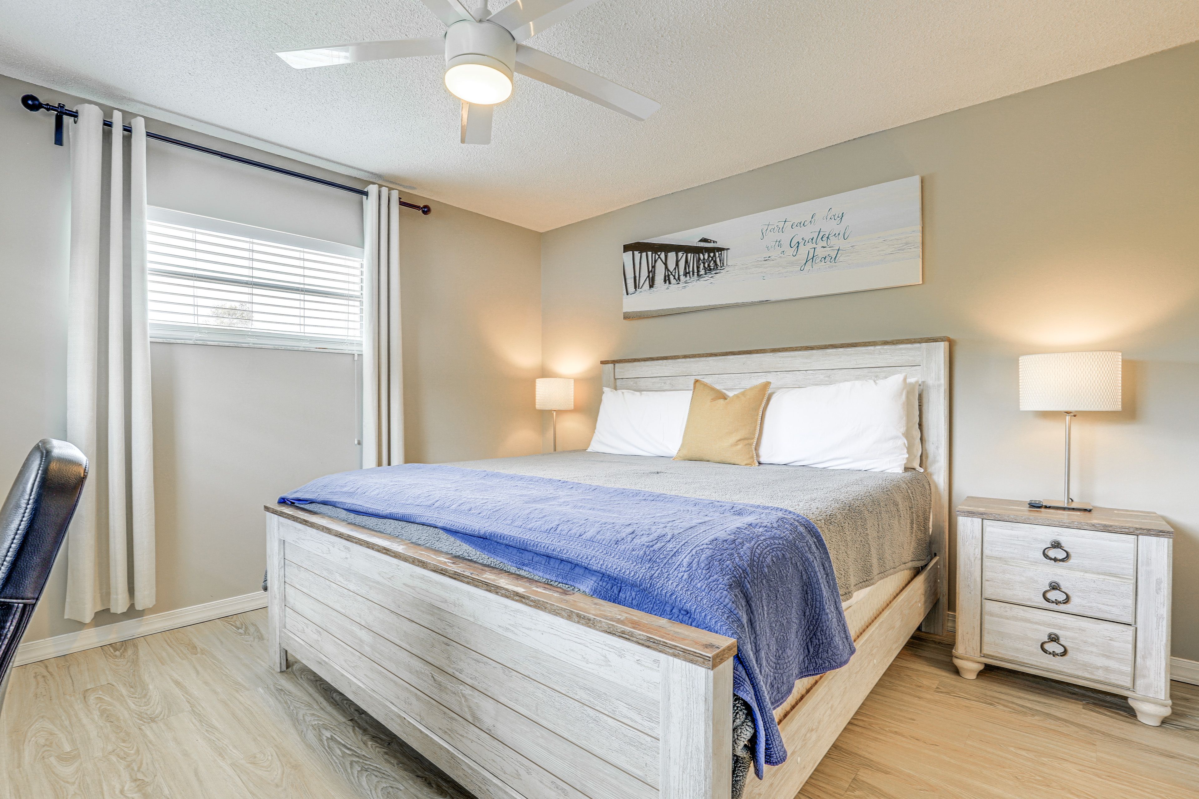 Bedroom 1 | Main Level | King Bed | Desk | Smart TV