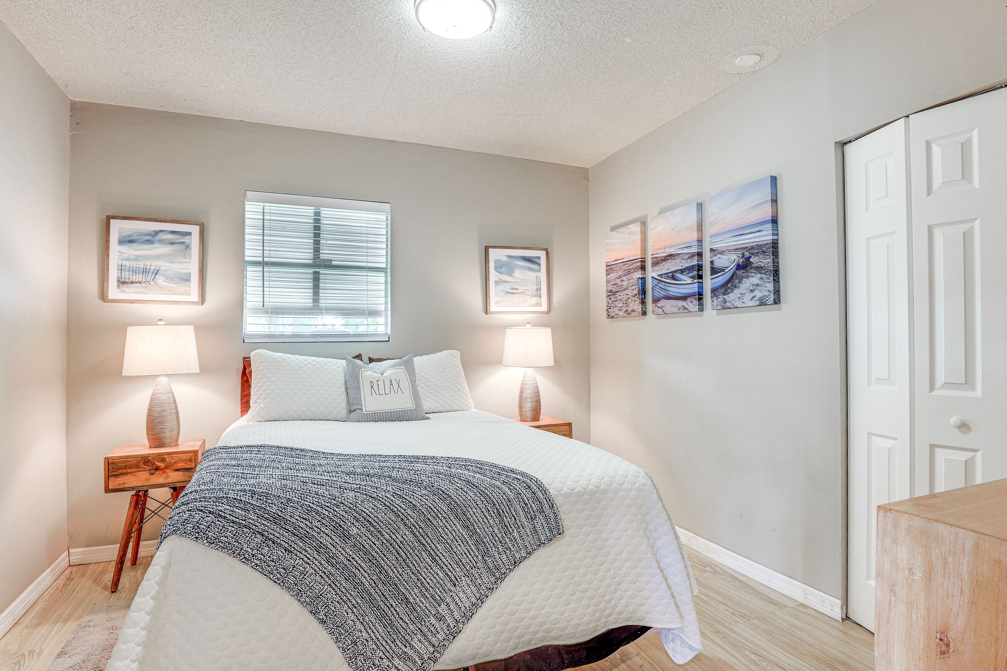 Bedroom 2 | Main Level | Queen Bed | Linens Provided