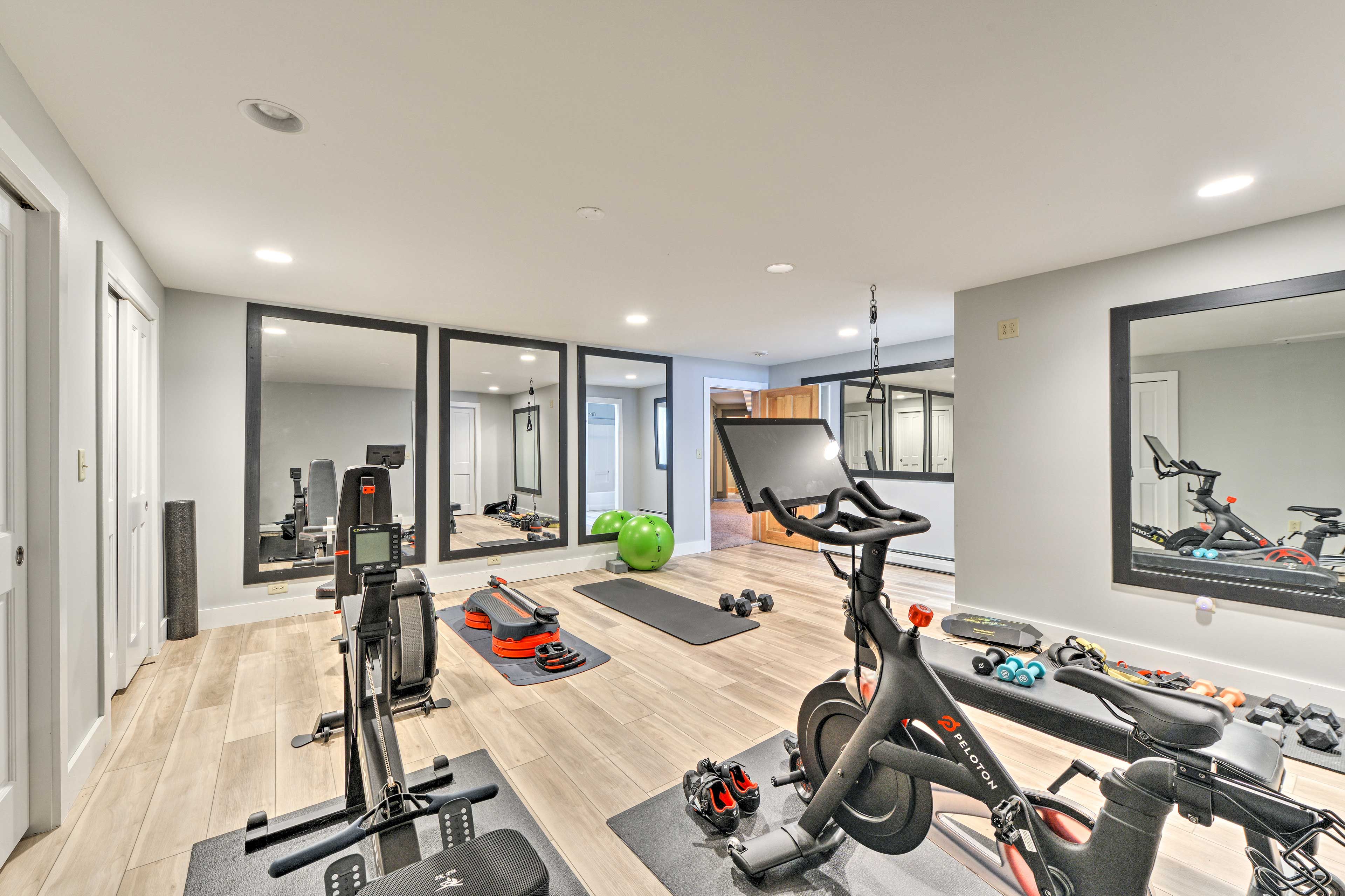 Home Gym | Workout Equipment