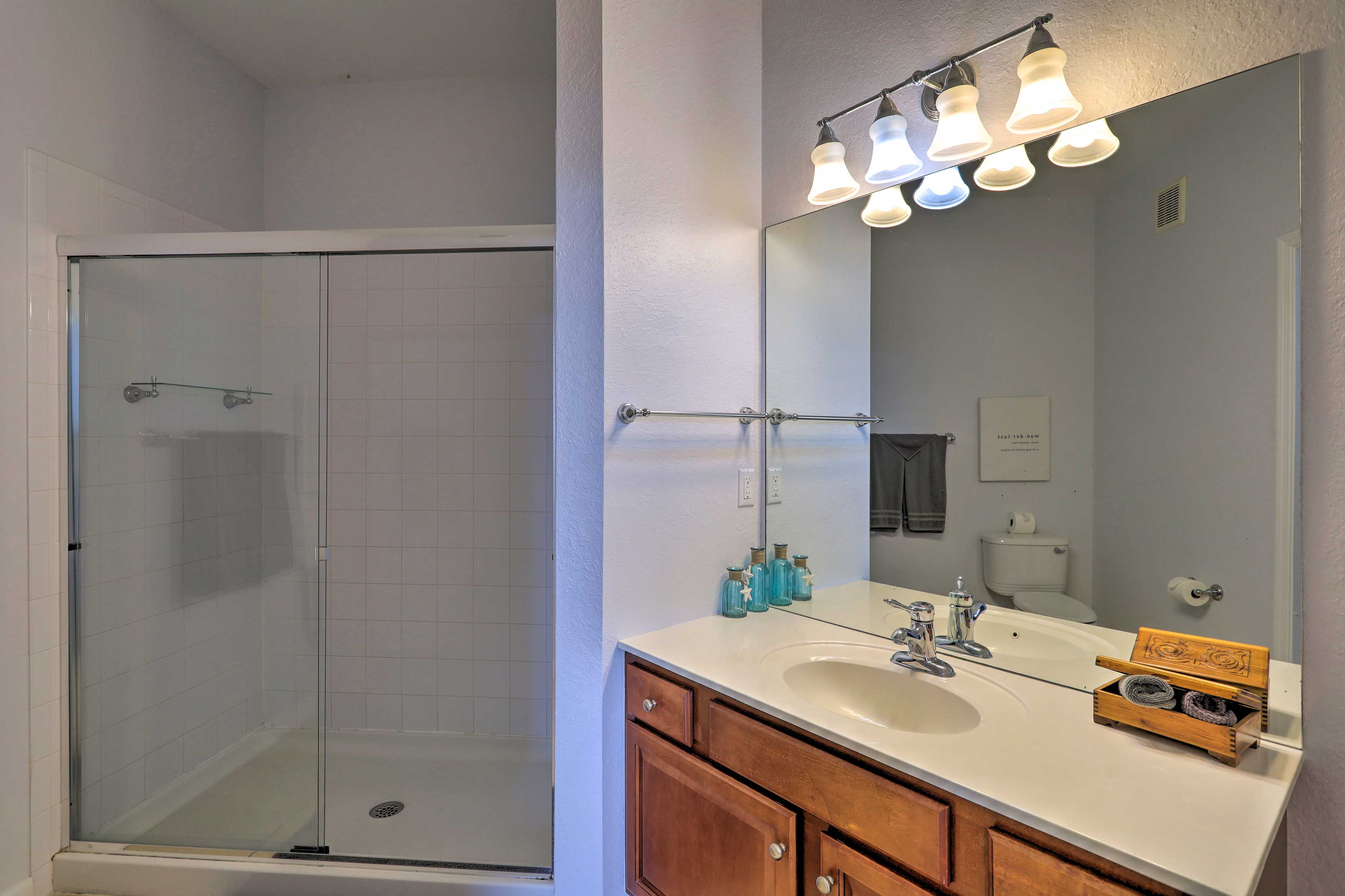 En-Suite Bathroom | Hair Dryer
