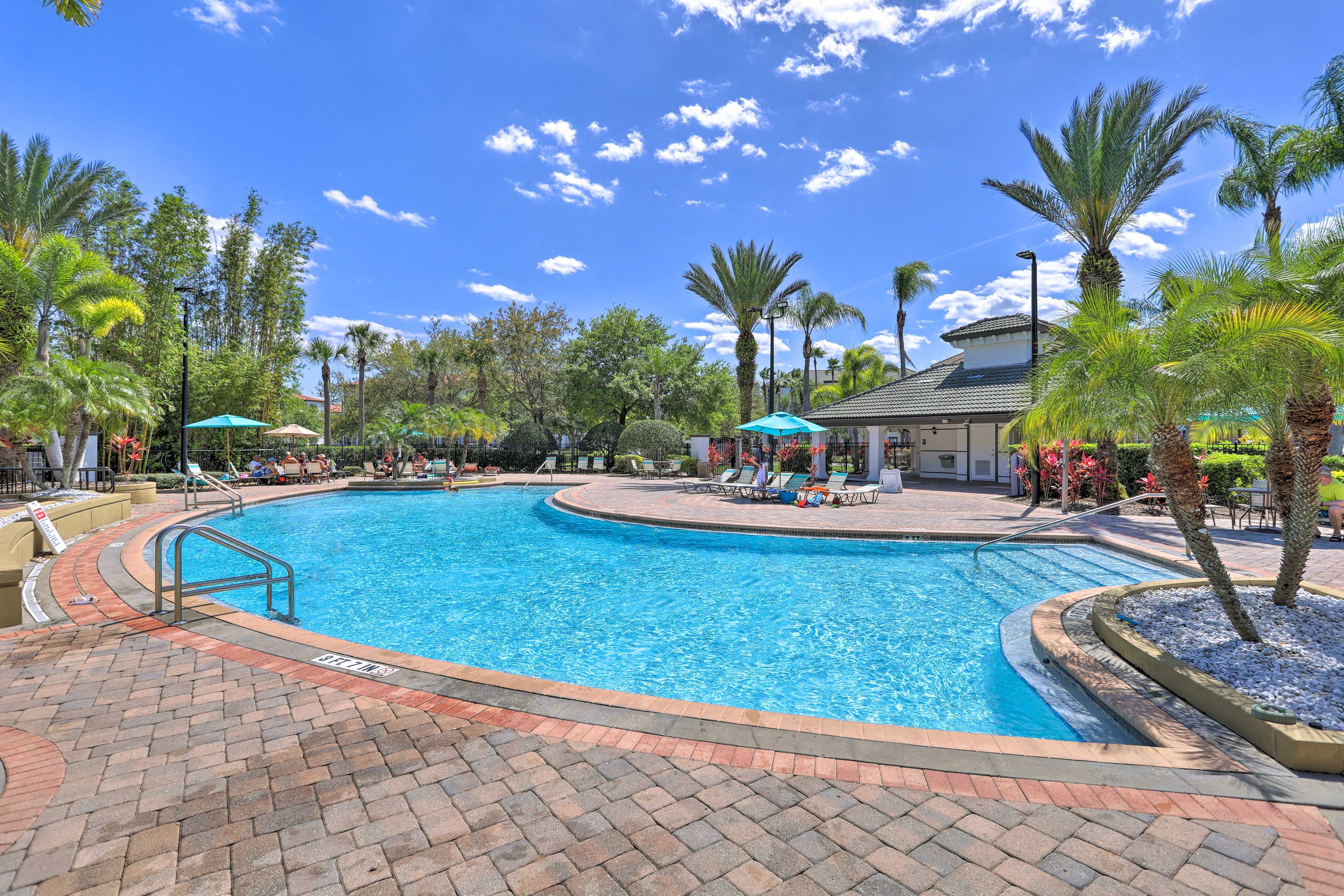 Orlando Vacation Rental | 3BR | 2BA | Step-Free Access | 1,247 Sq Ft