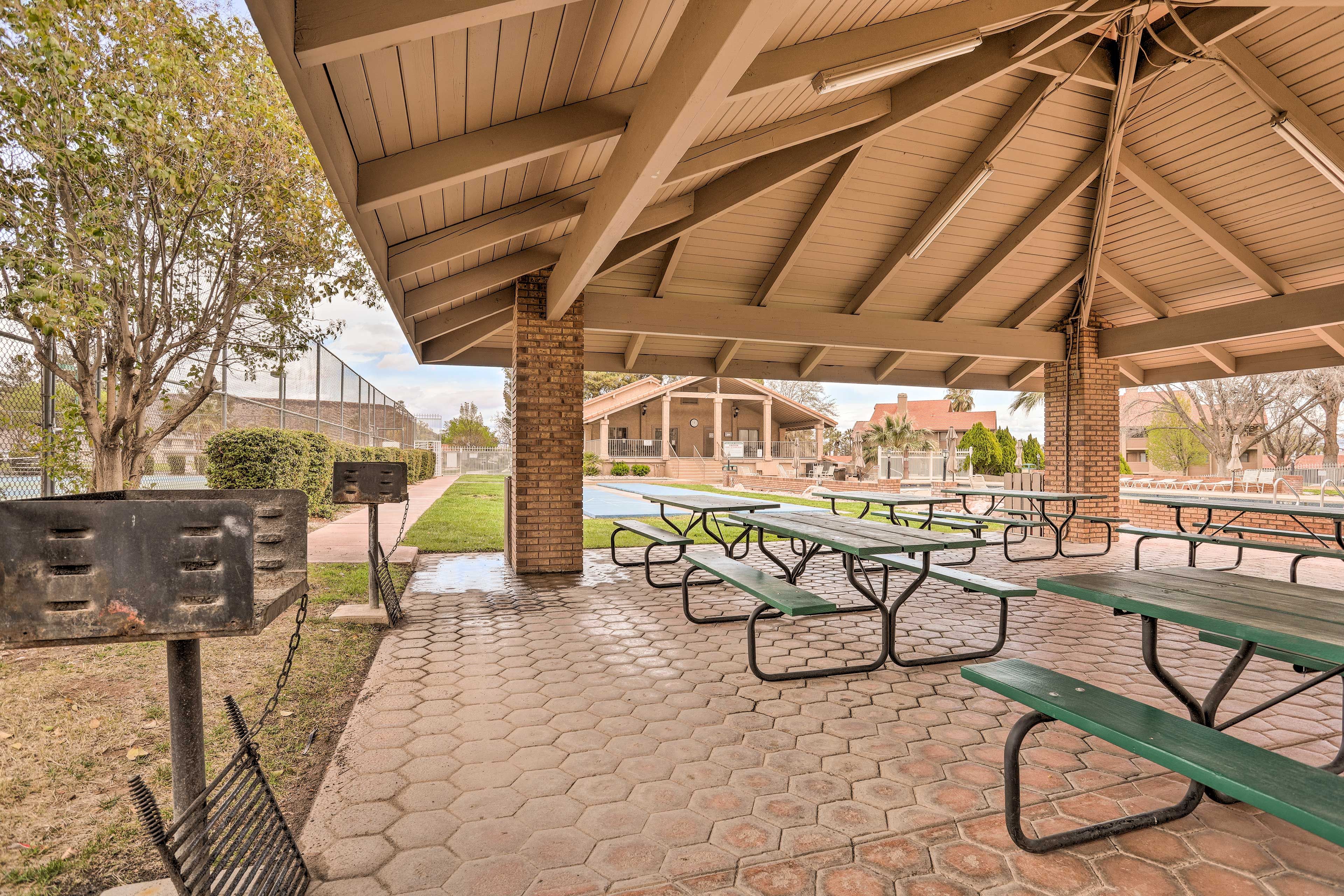 Community Dining Area & Charcoal Grills