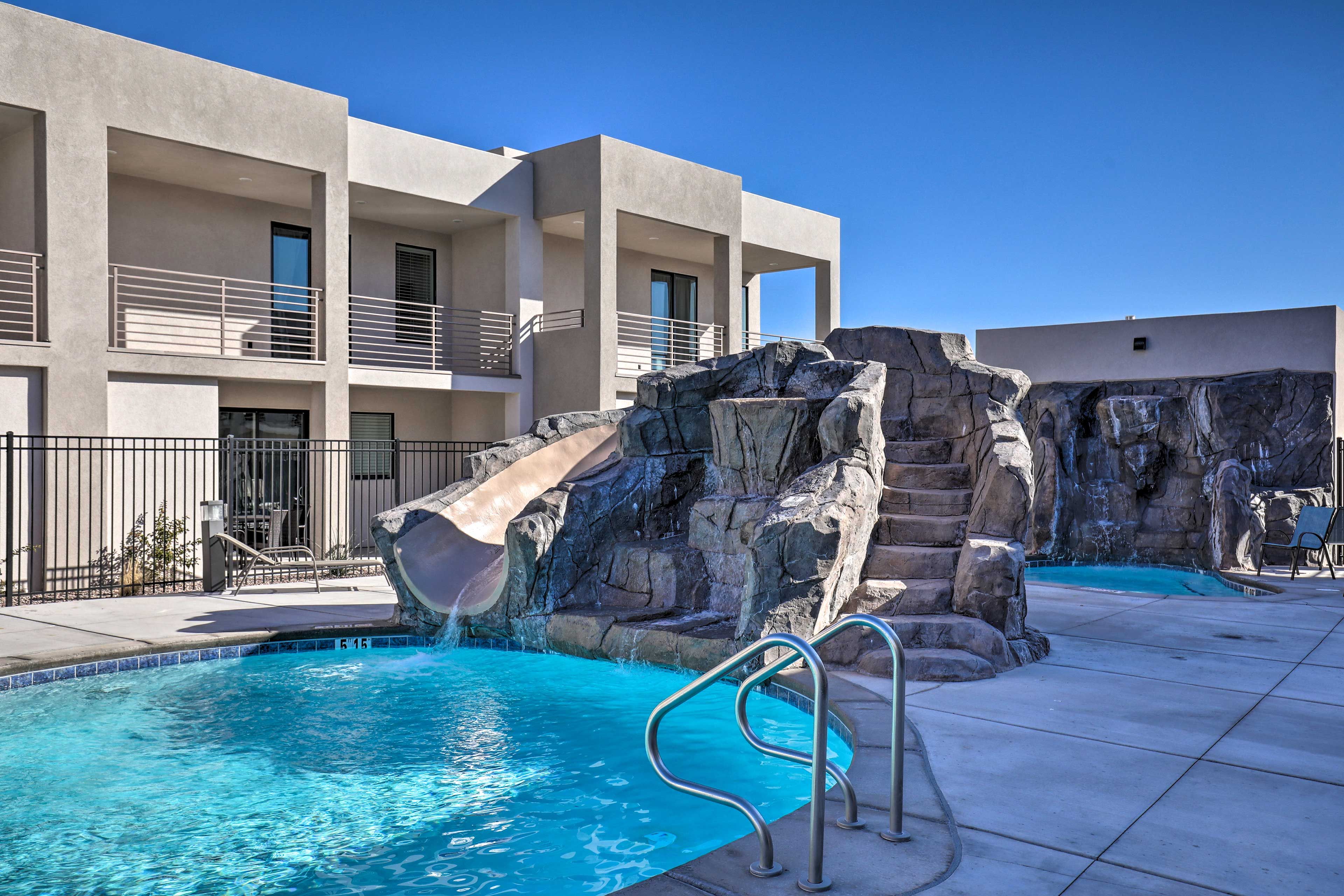 The Lofts at Green Valley Amenities | Community Pool | Hot Tub