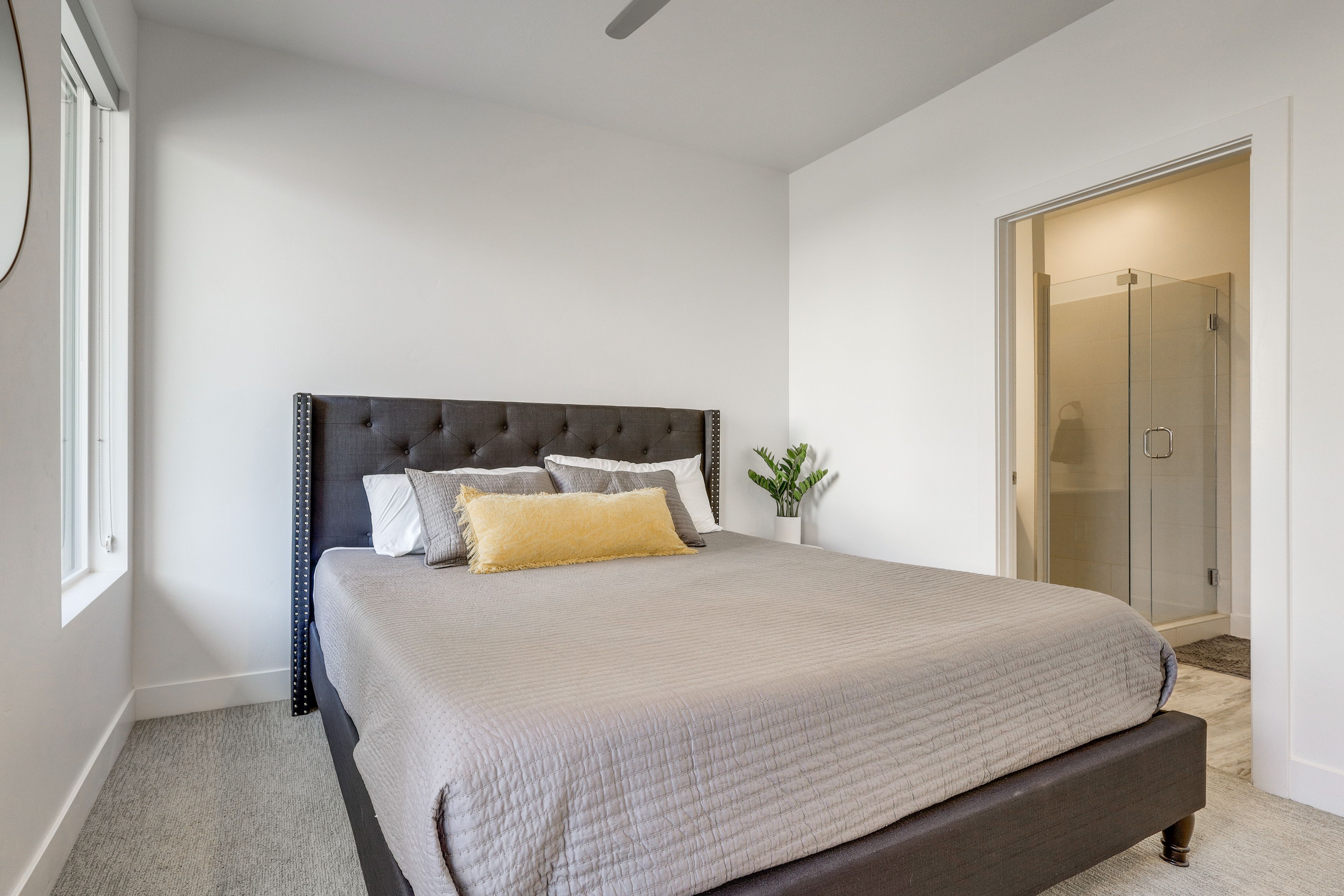 Bedroom 2 | King Bed | 2nd Floor