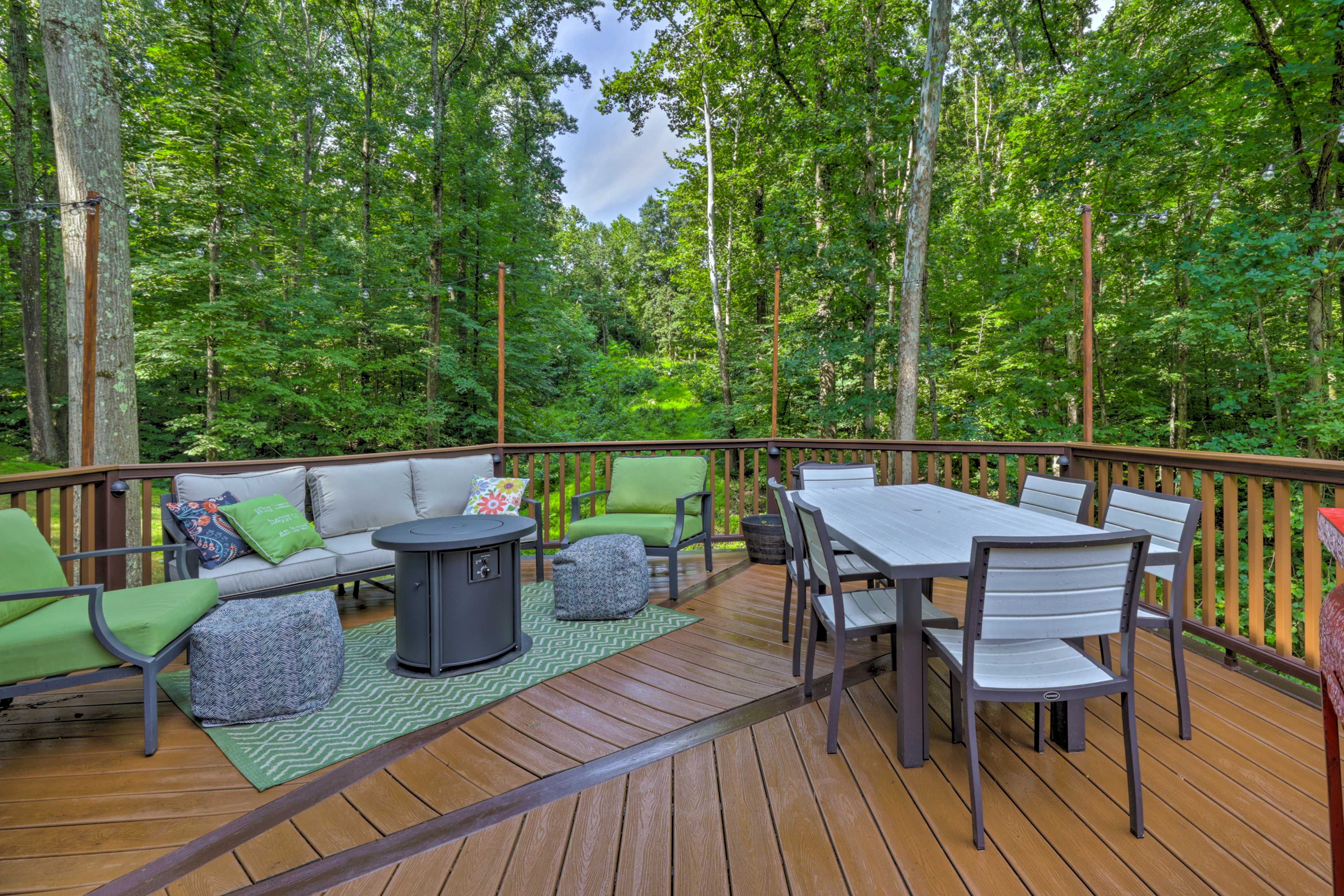 Private Deck | Fire Pit | 3 Acre Property