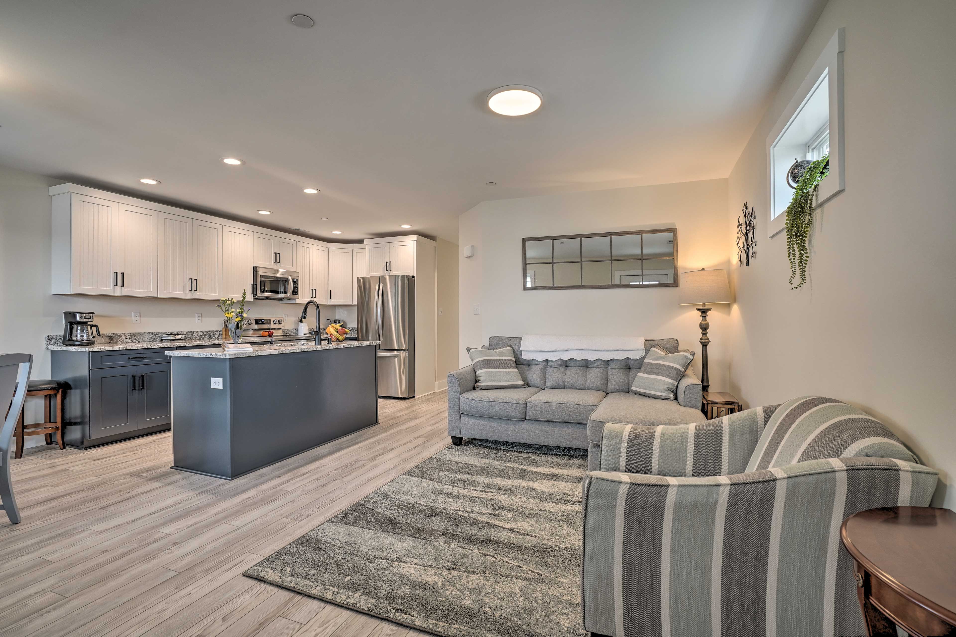 Living Room | Central A/C & Heating