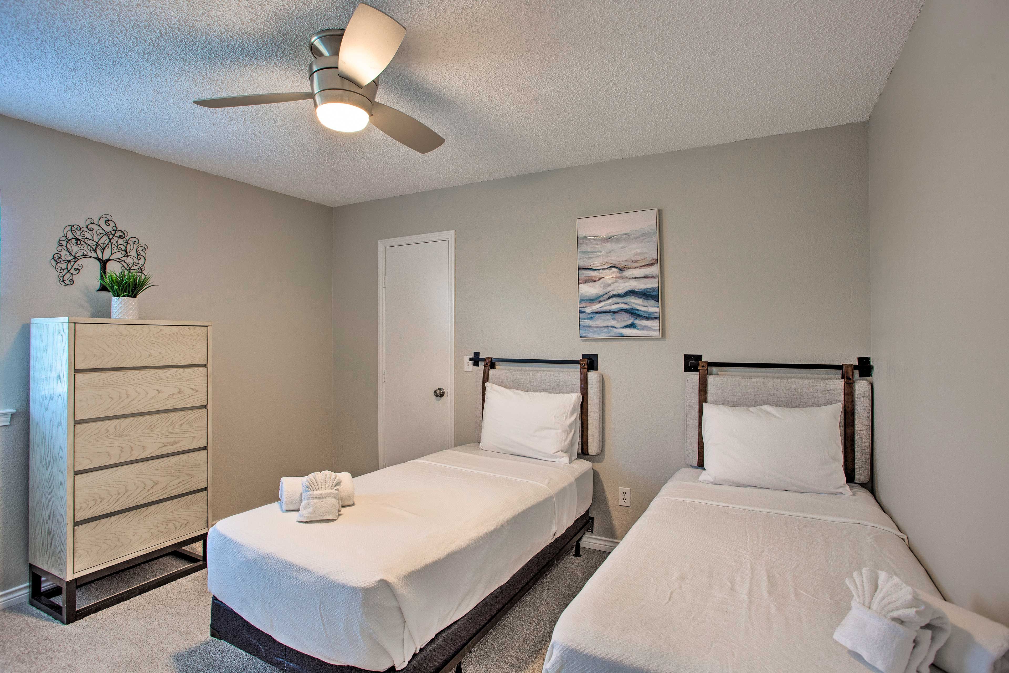 Bedroom 4 | 2nd Floor | 2 Twin Beds