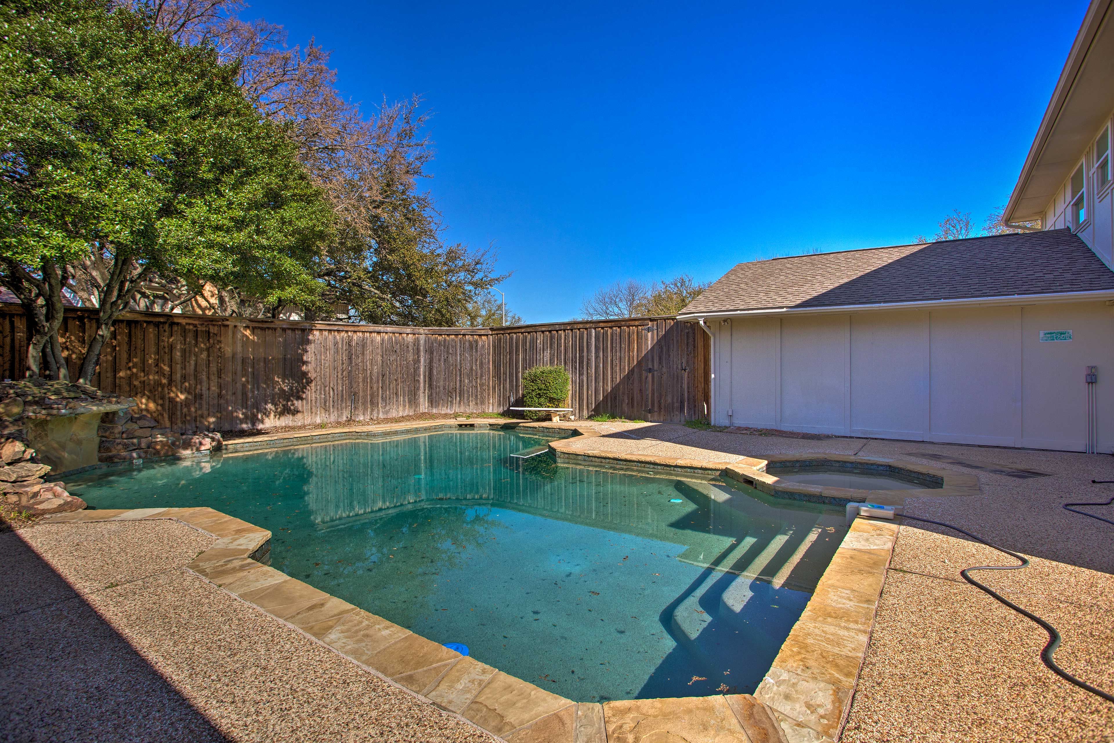 Pool