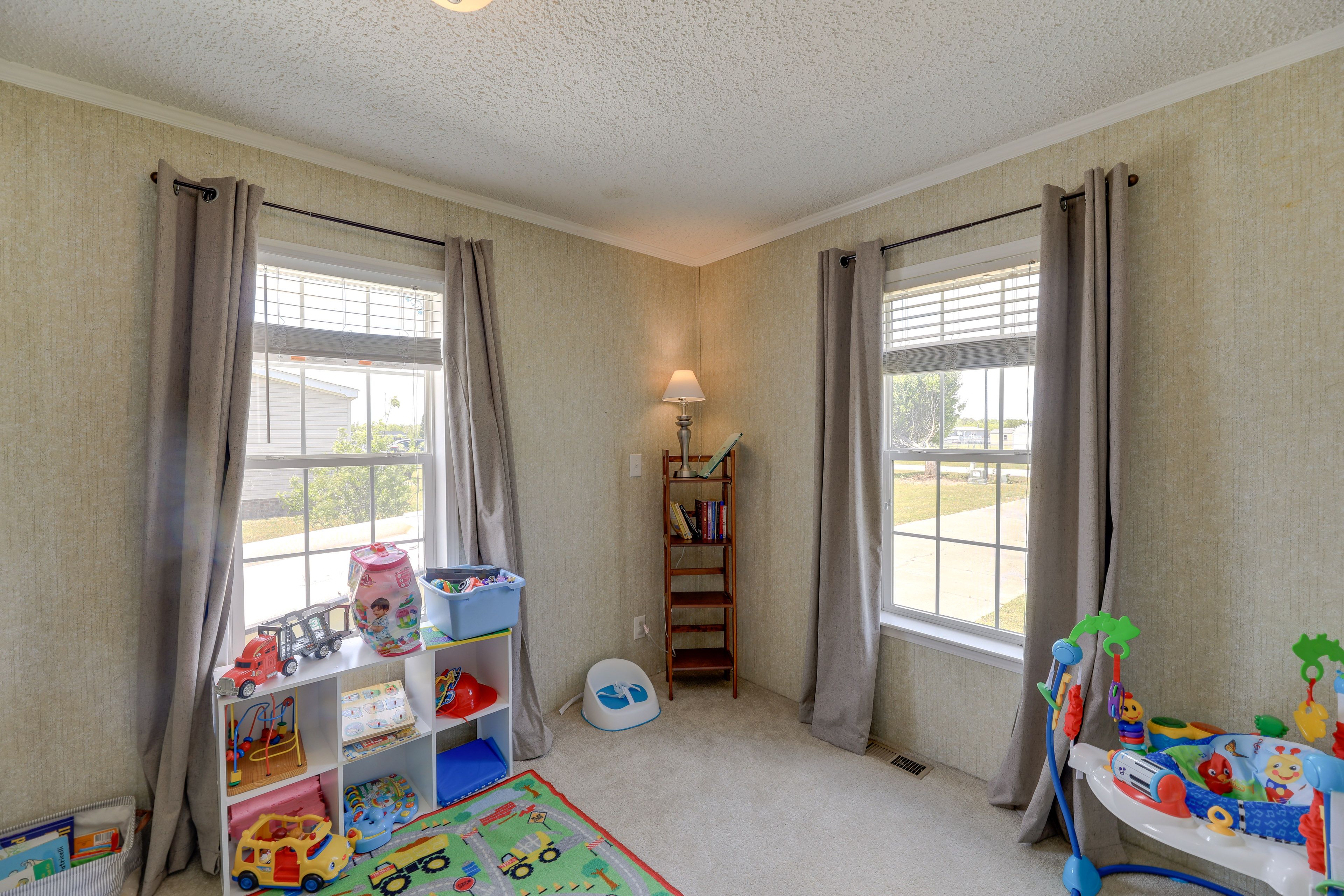 Bedroom 1 | Play Room