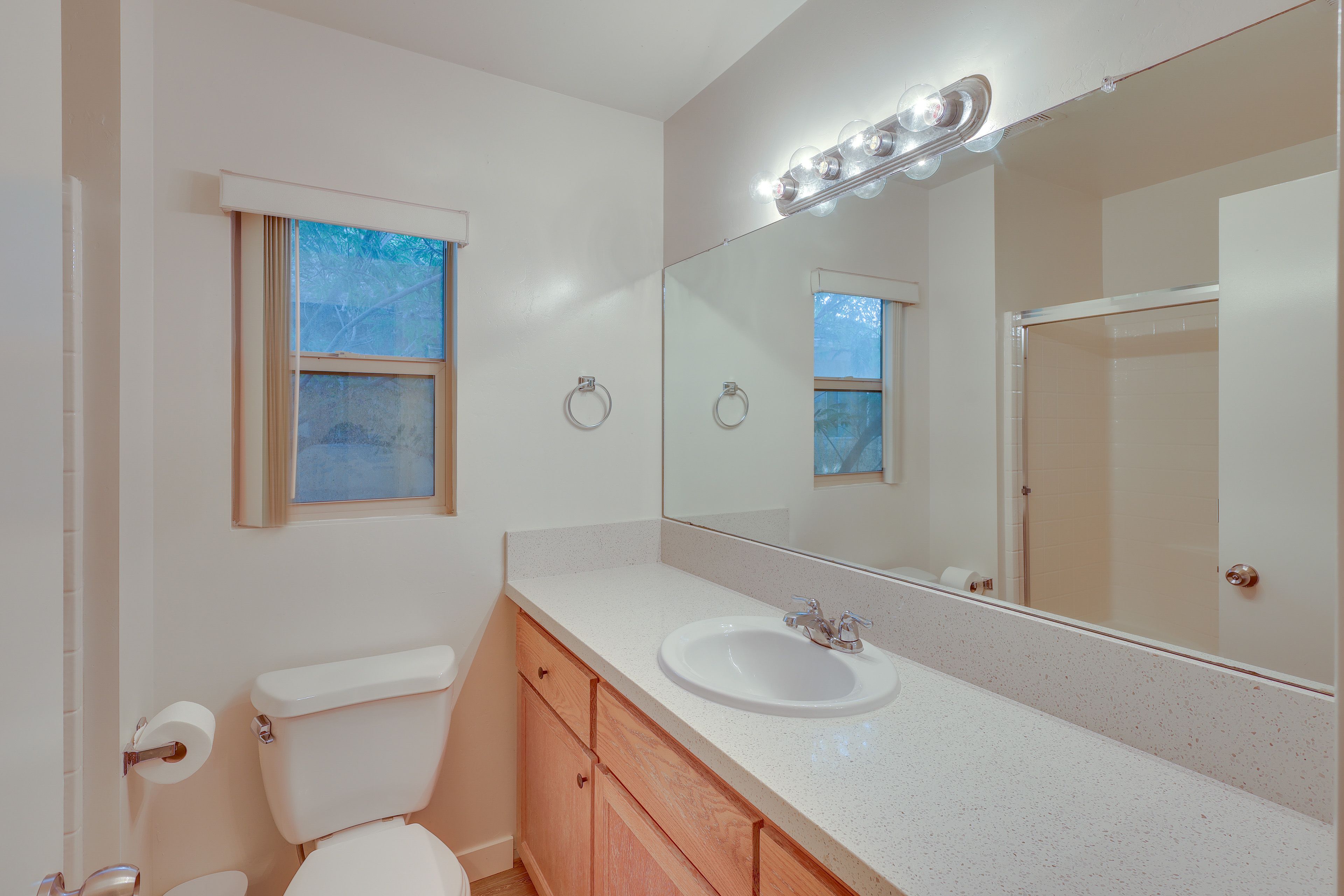 Full Bathroom | Towels & Linens Provided